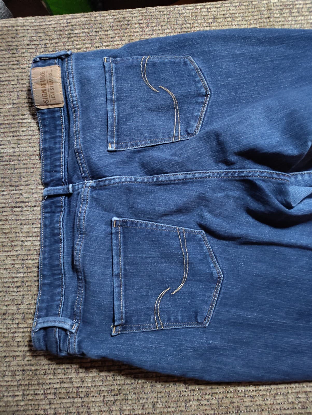 Levi’s Signature Jeans Size 14M W32 L30 Womens High Rise Skinny Blue Denim - Thumbnail 9
