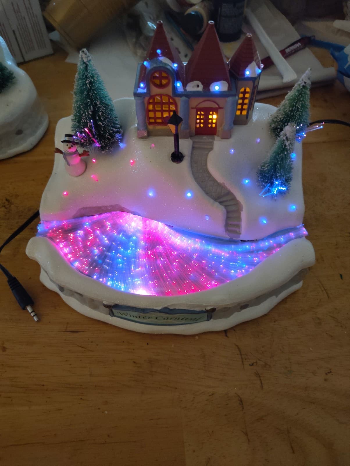 Avon Winter Carnival 2005 Christmas Fiber Optic Skating Pond Christmas NEW - Thumbnail 7