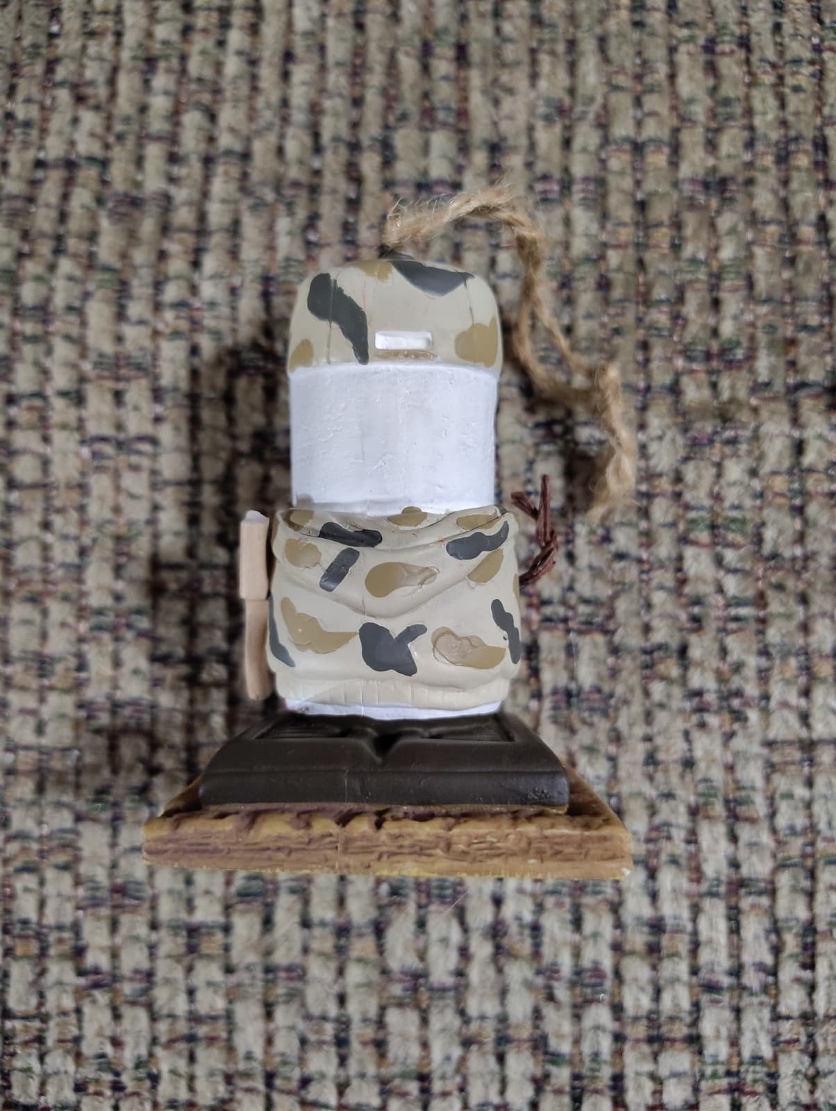 2007 ORIGINAL S'MORES Christmas Ornament SNOWMAN Hunter Rifle Camouflage #33 - Thumbnail 4