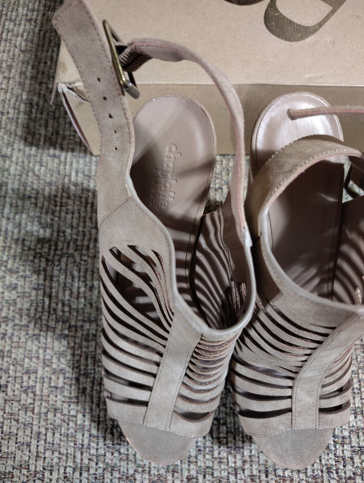Charlotte Russe tan suede cutout wedge heels Size 9 - Thumbnail 6