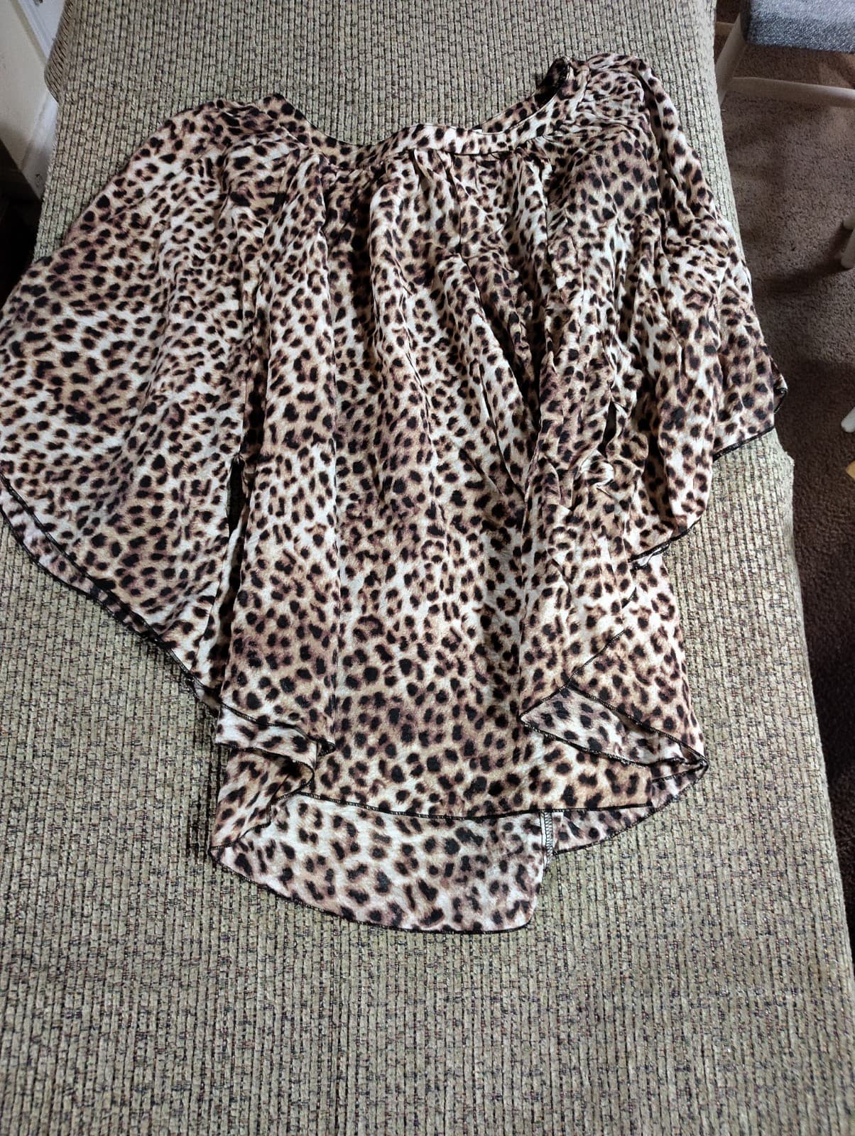 Womens Cato Sz XL Animal Print Batwing Sleeves Blouse