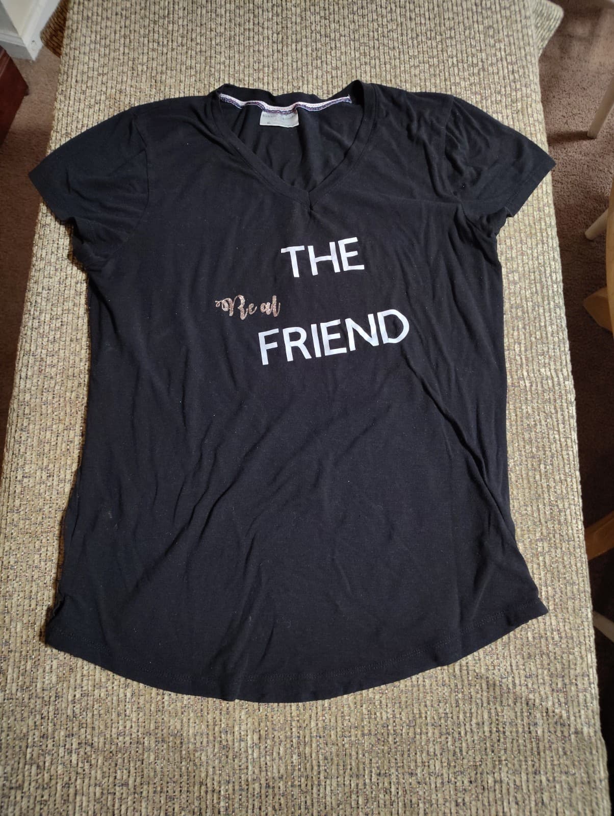 bobbie brooks Ladies Short Sleeve Blk Tshirt The Real Friend On Front Size Large