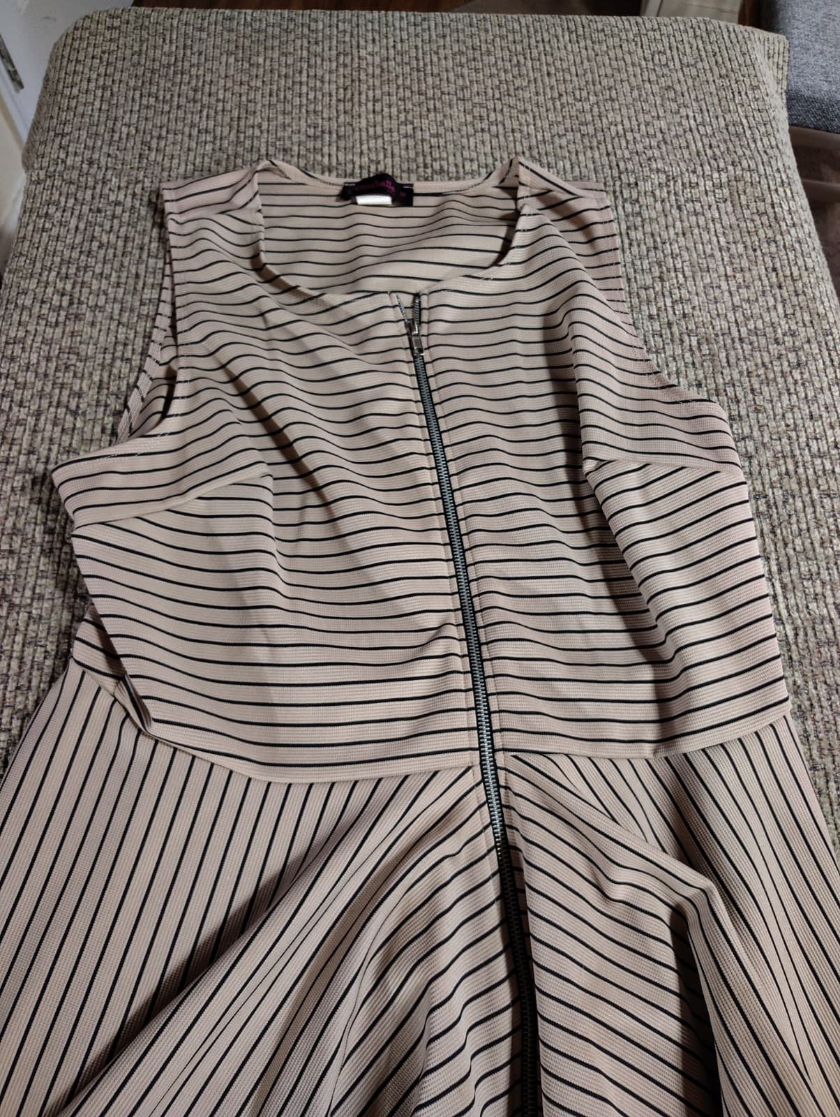 Ladies Dress, size 1X, by Annabelle - Thumbnail 3