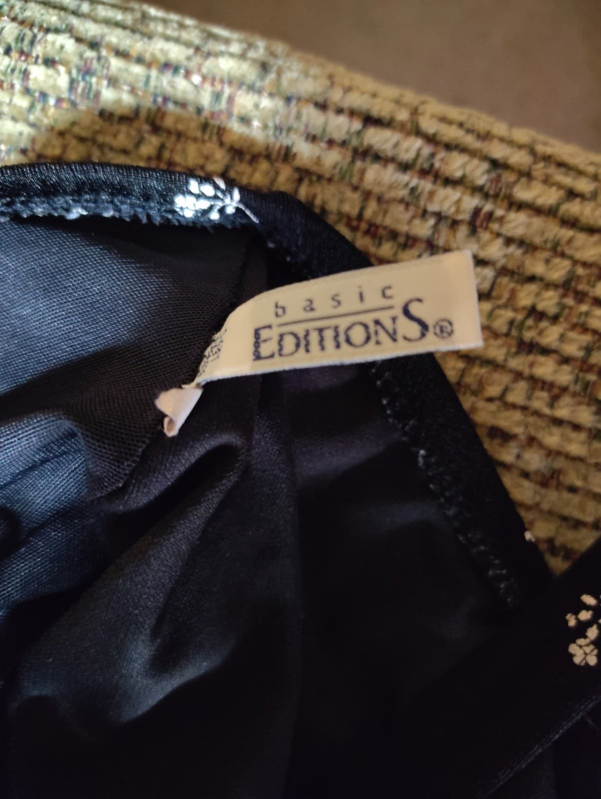Vtg Basic Editions Swimdress Floral Black And White 11/12 L Built-In Bra Lined - Thumbnail 3