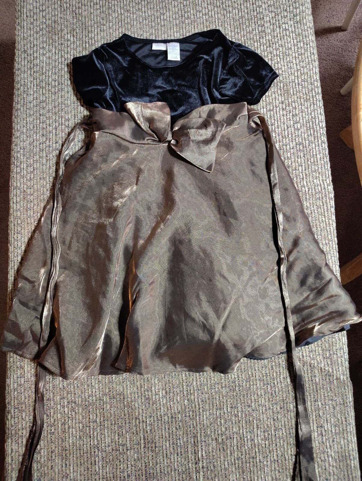 PERFECTLY DRESSED Black Velvet & Gold Lame FANCY SPECIAL OCCASION DRESS Girls 6