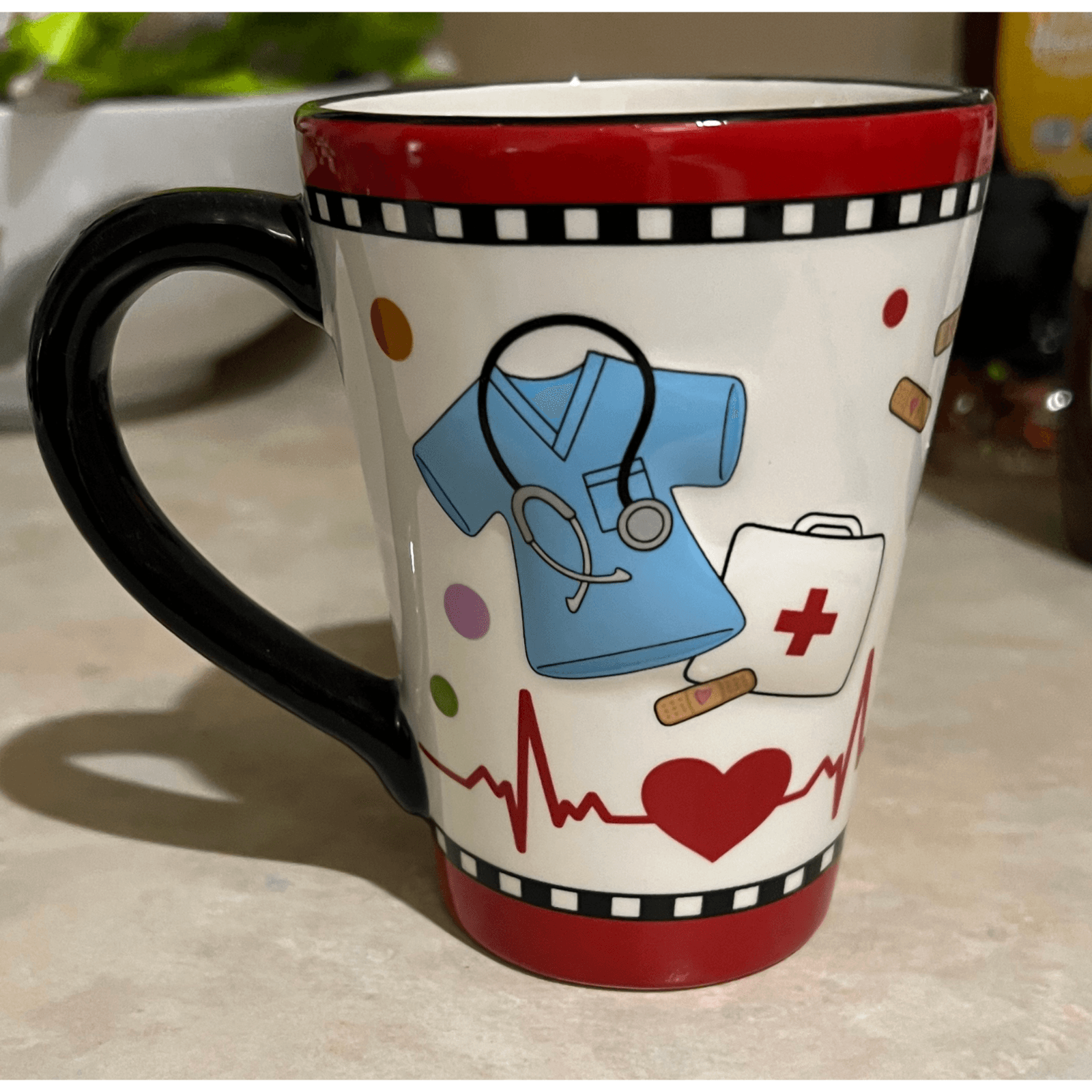Nurse Mug & Heart Socks Gift Set Red Black Ceramic Cup Love Nurse Gift Box - Thumbnail 6