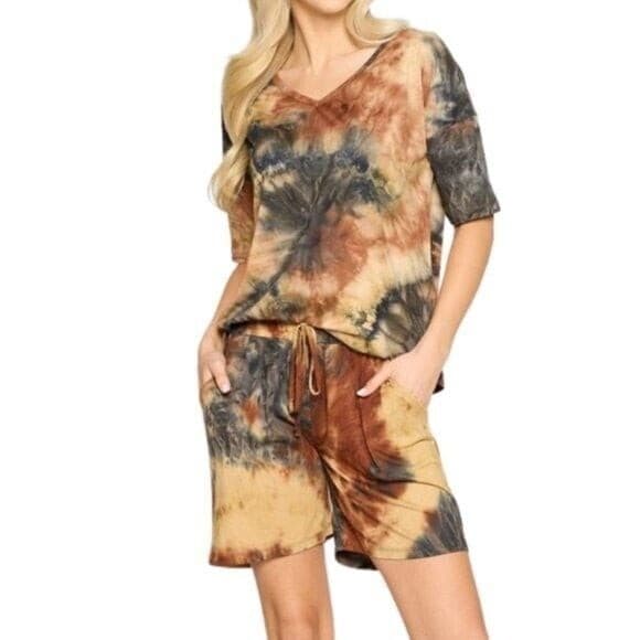 Yelete Tie Dyed Design Loungewear. Charcoal/Tan/Brown. Top/Shorts. Elbow Sleeve