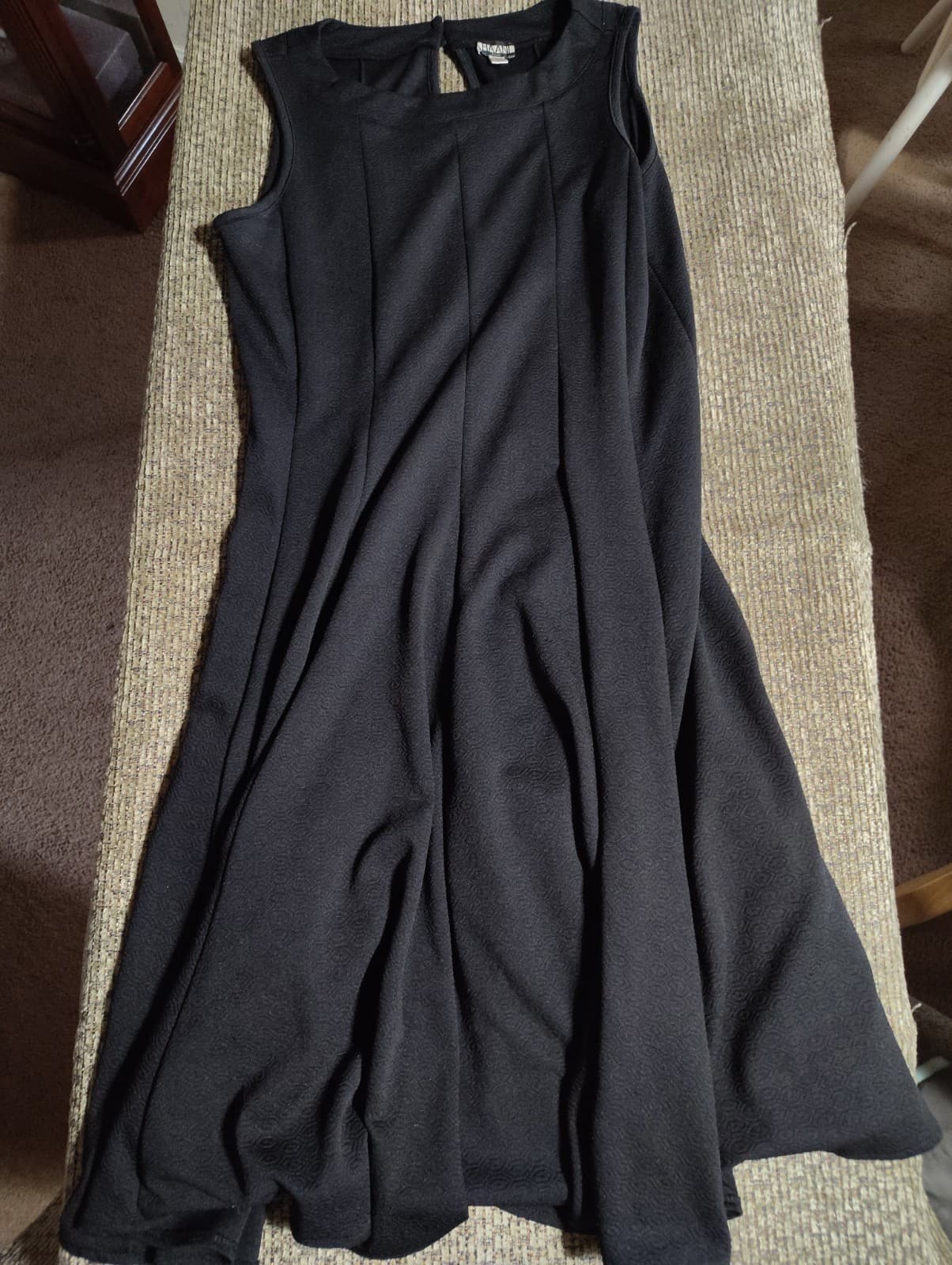Haani Women's Black A-line with Belt Strap Sleeveless Dress Sz 1X