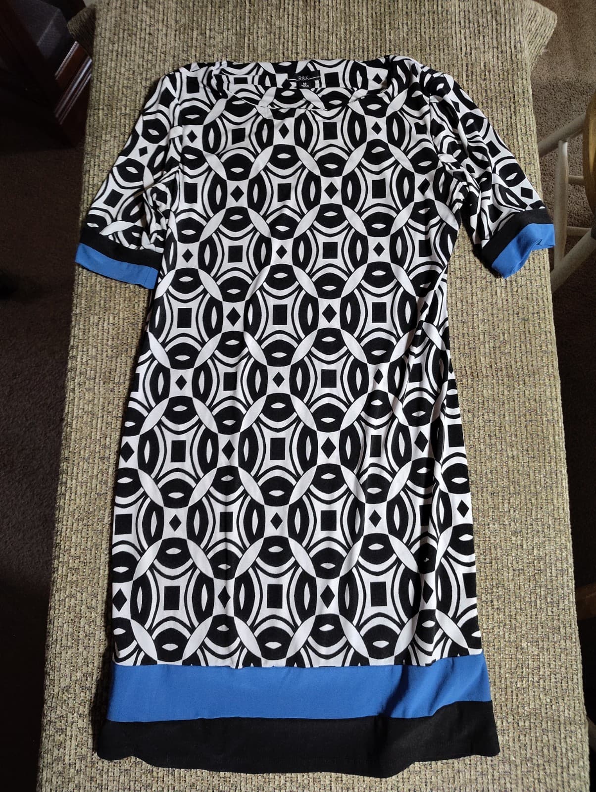 R&K Womens M Sheath Dress Retro Geometric Knee Length Black White Blue