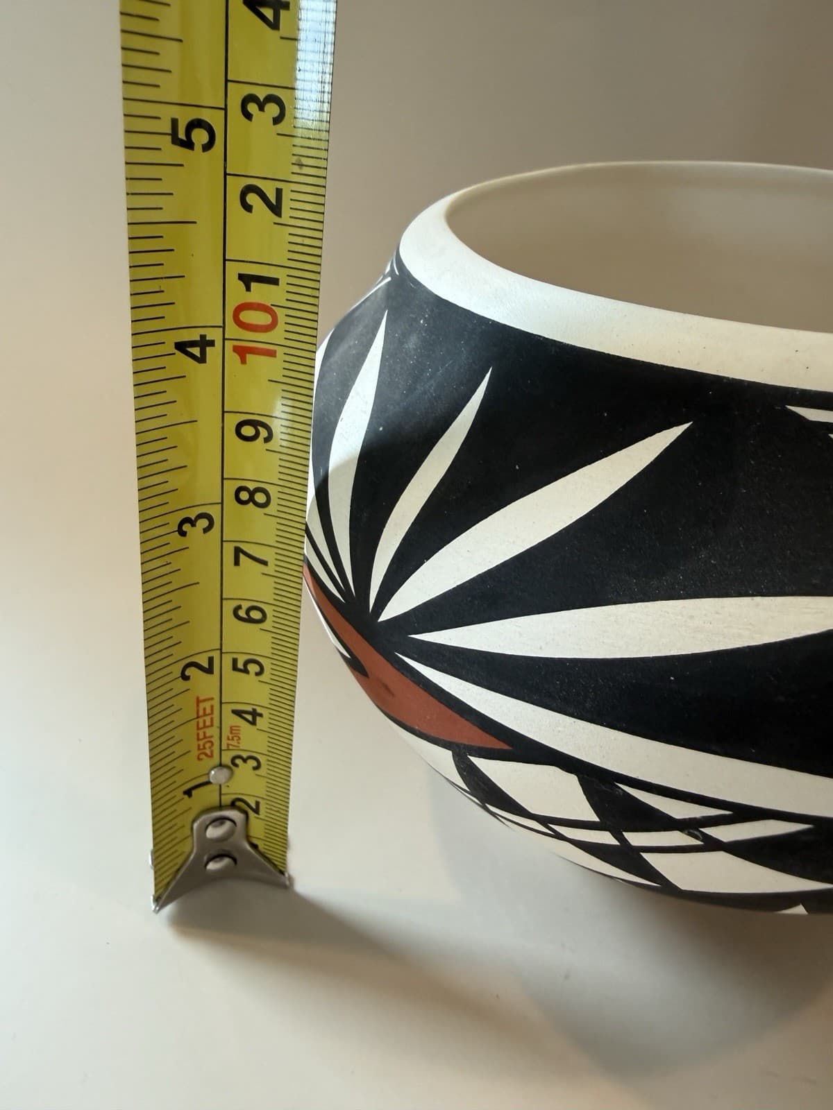 Acoma Pottery Bowl Signed - Thumbnail 10