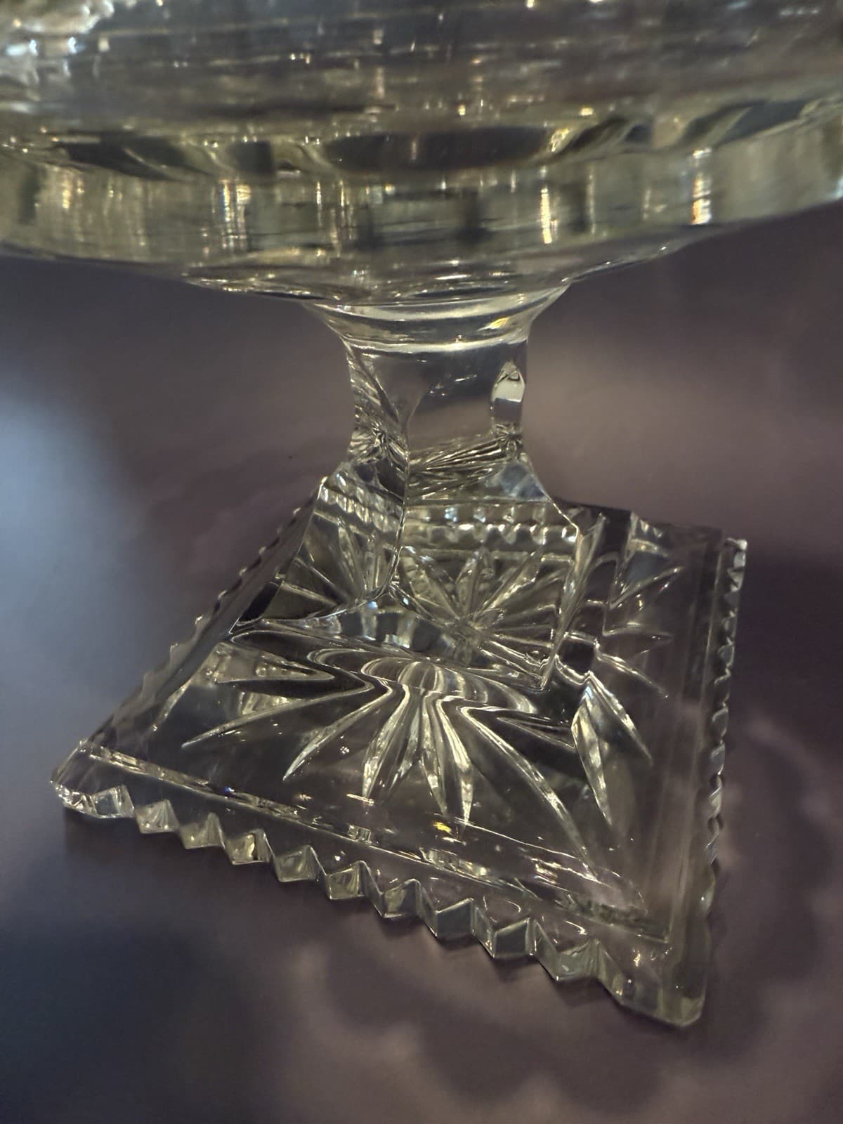 Vintage Cut Crystal Footed Vase - Thumbnail 6