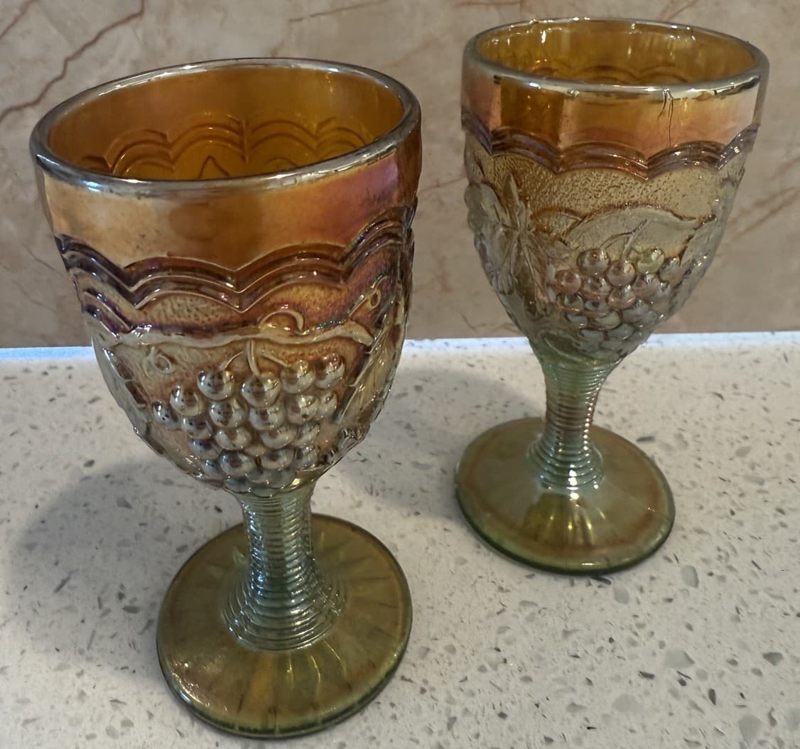 Vintage Iridescent Carnival Grape Cordial Glasses - Set of 2