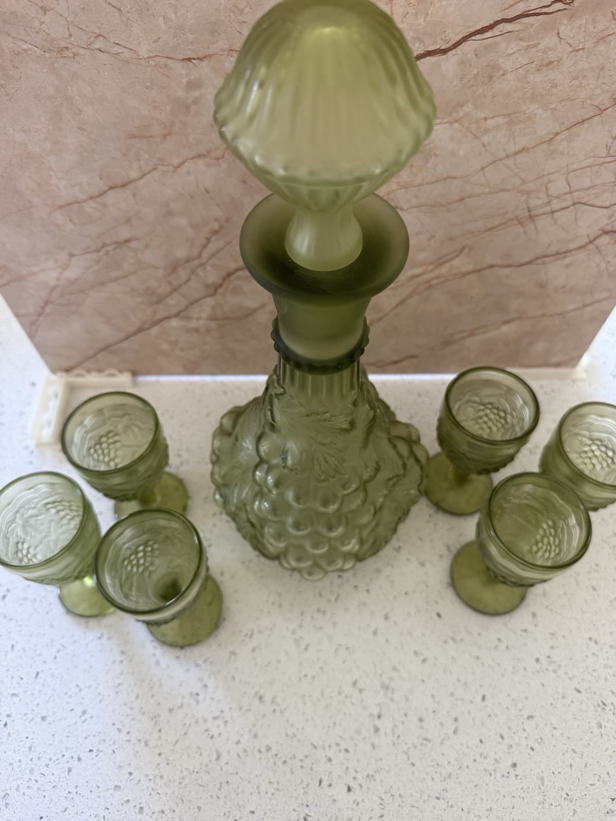 Vintage Imperial Glass 'Grape Verde' Decanter and Cordial Glass Set, Estate Find - Thumbnail 10