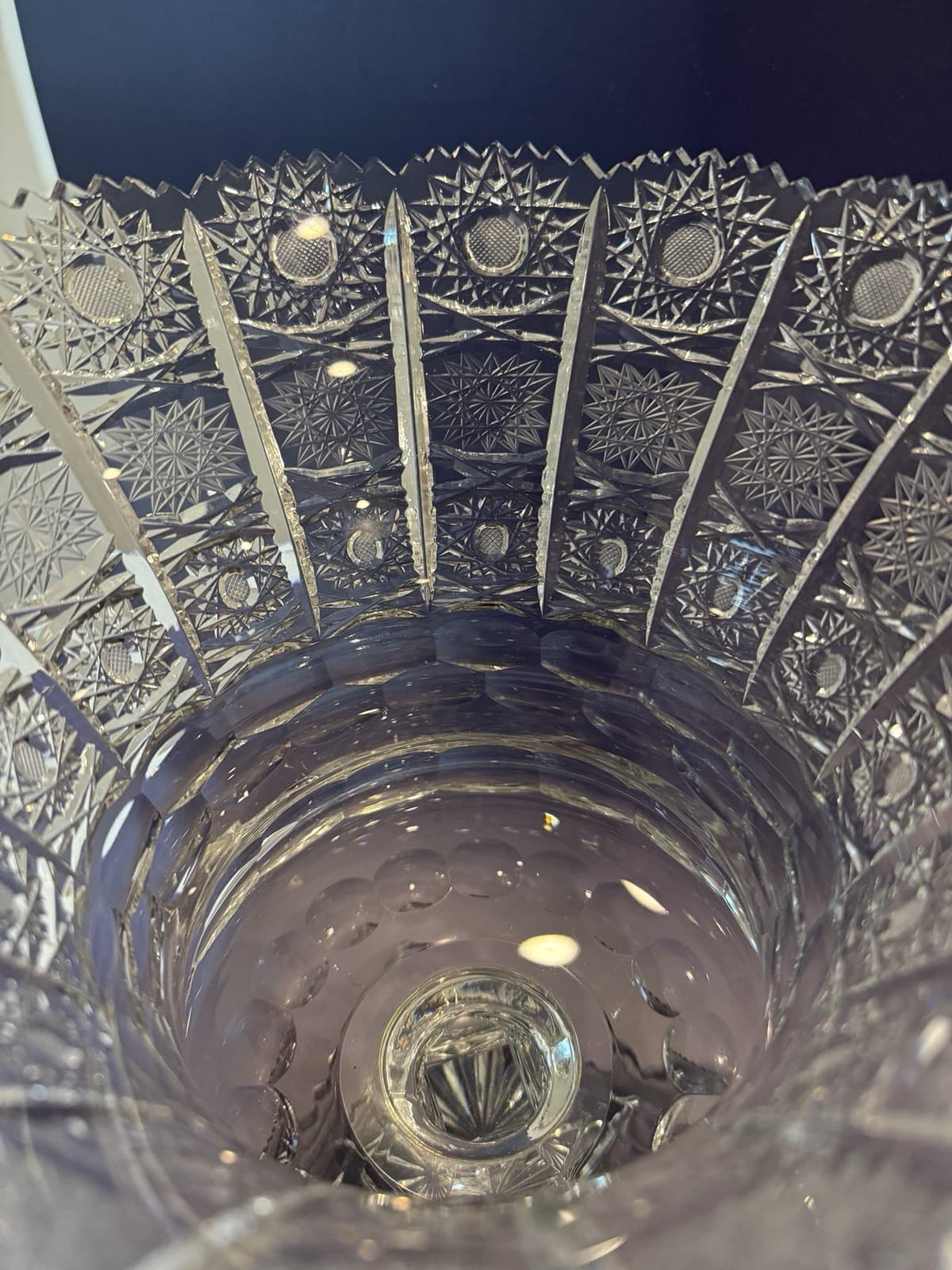 Vintage Cut Crystal Footed Vase - Thumbnail 4