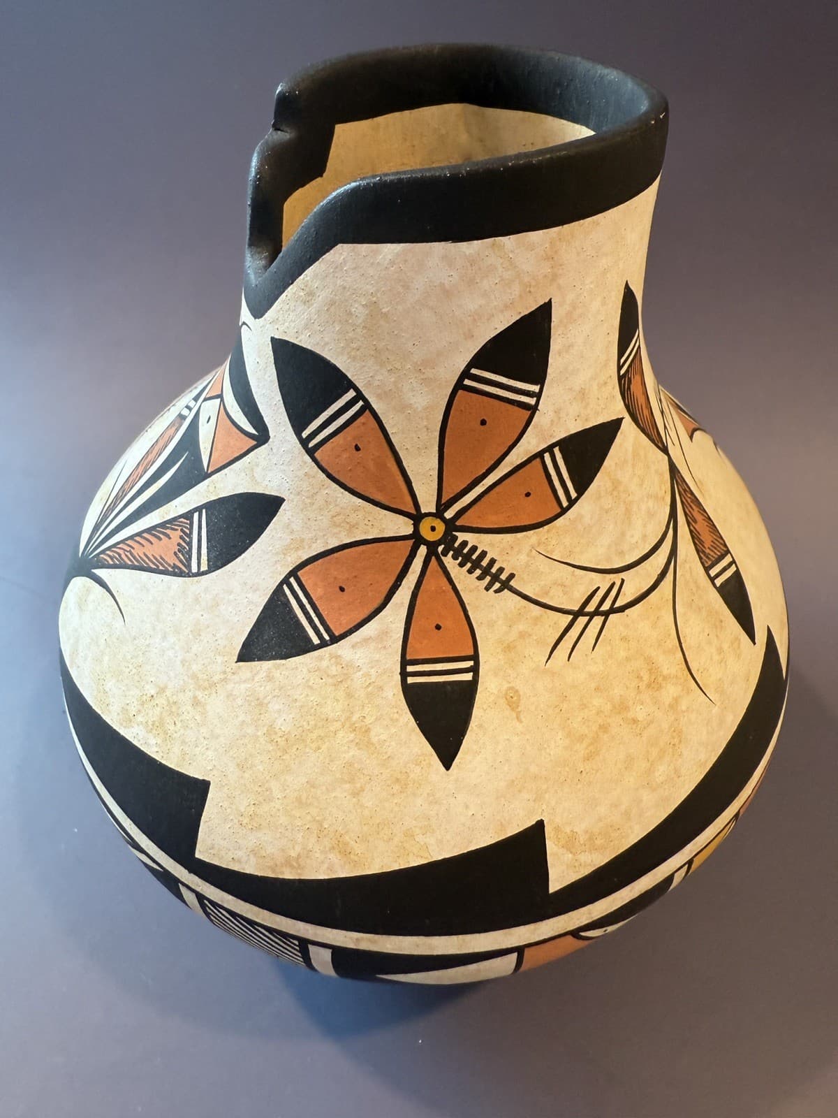 Pueblo Kiva Pottery Vase Vintage Native American, Signed - Thumbnail 3
