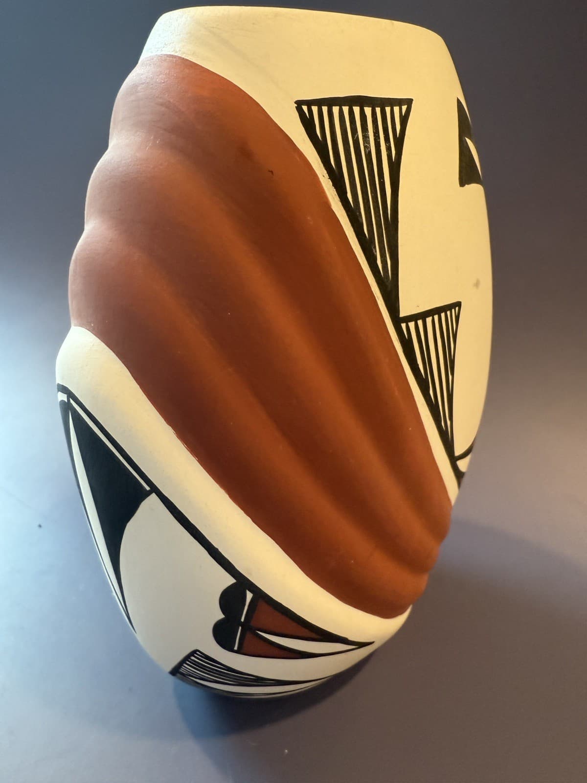 Acoma Pottery Vase Vintage Native American, Signed LR Acoma N.M. - Thumbnail 2