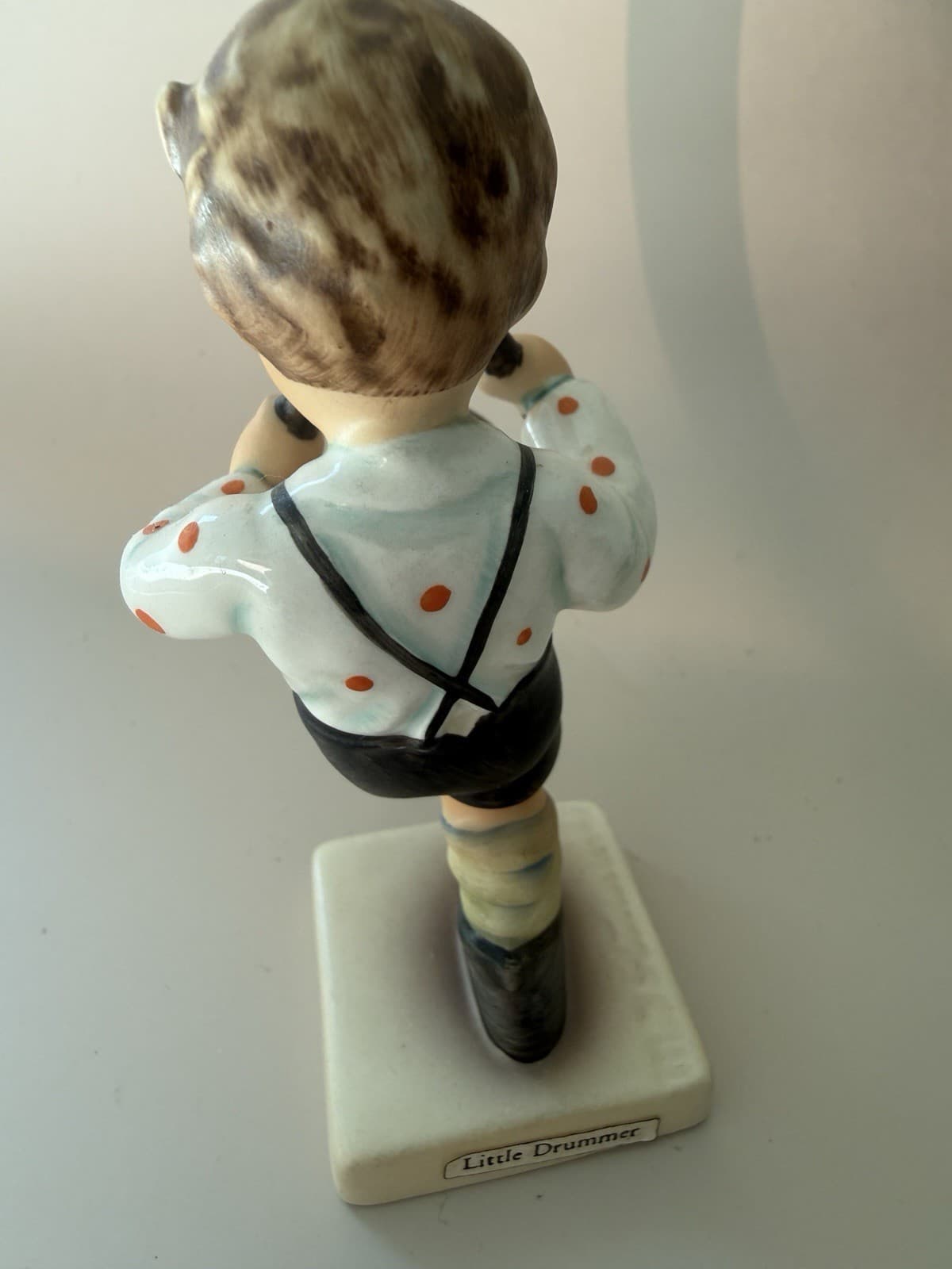 Goebel Hummel "Little Drummer" Porcelain Figurine of a Boy with a Drum - Thumbnail 5