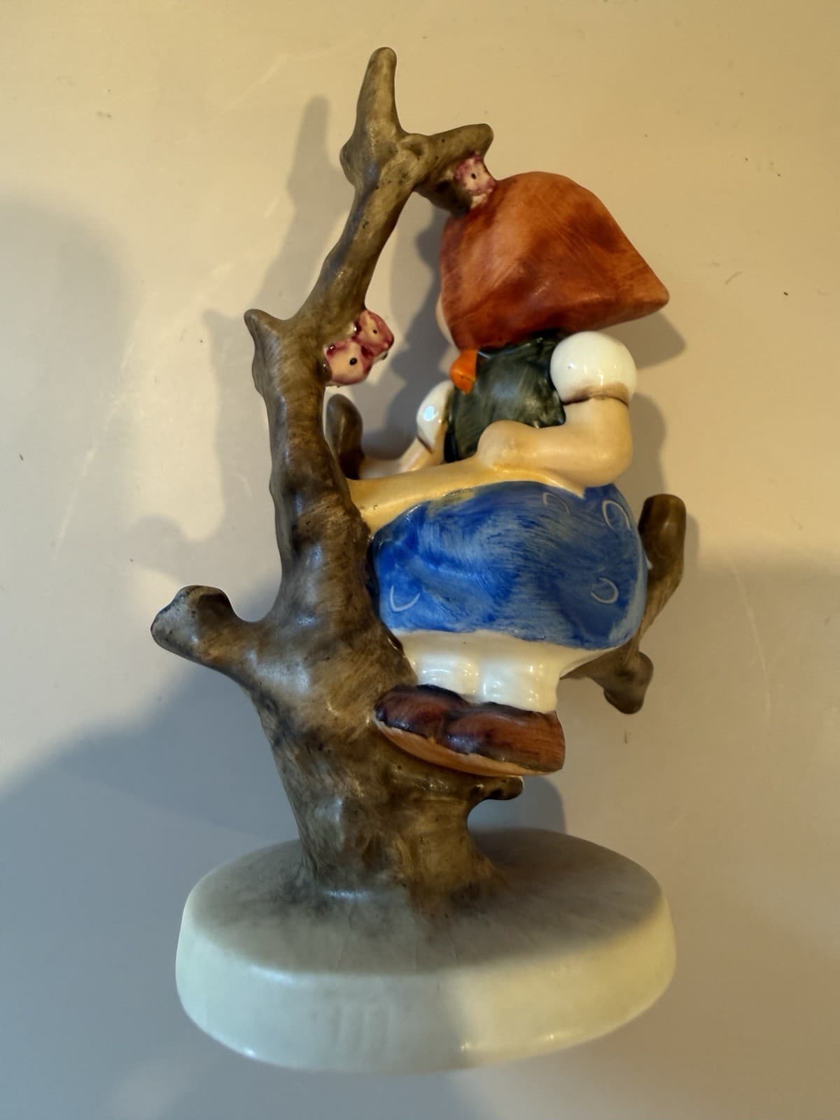 Goebel Hummel Figurine “Apple Tree Girl" - Thumbnail 8