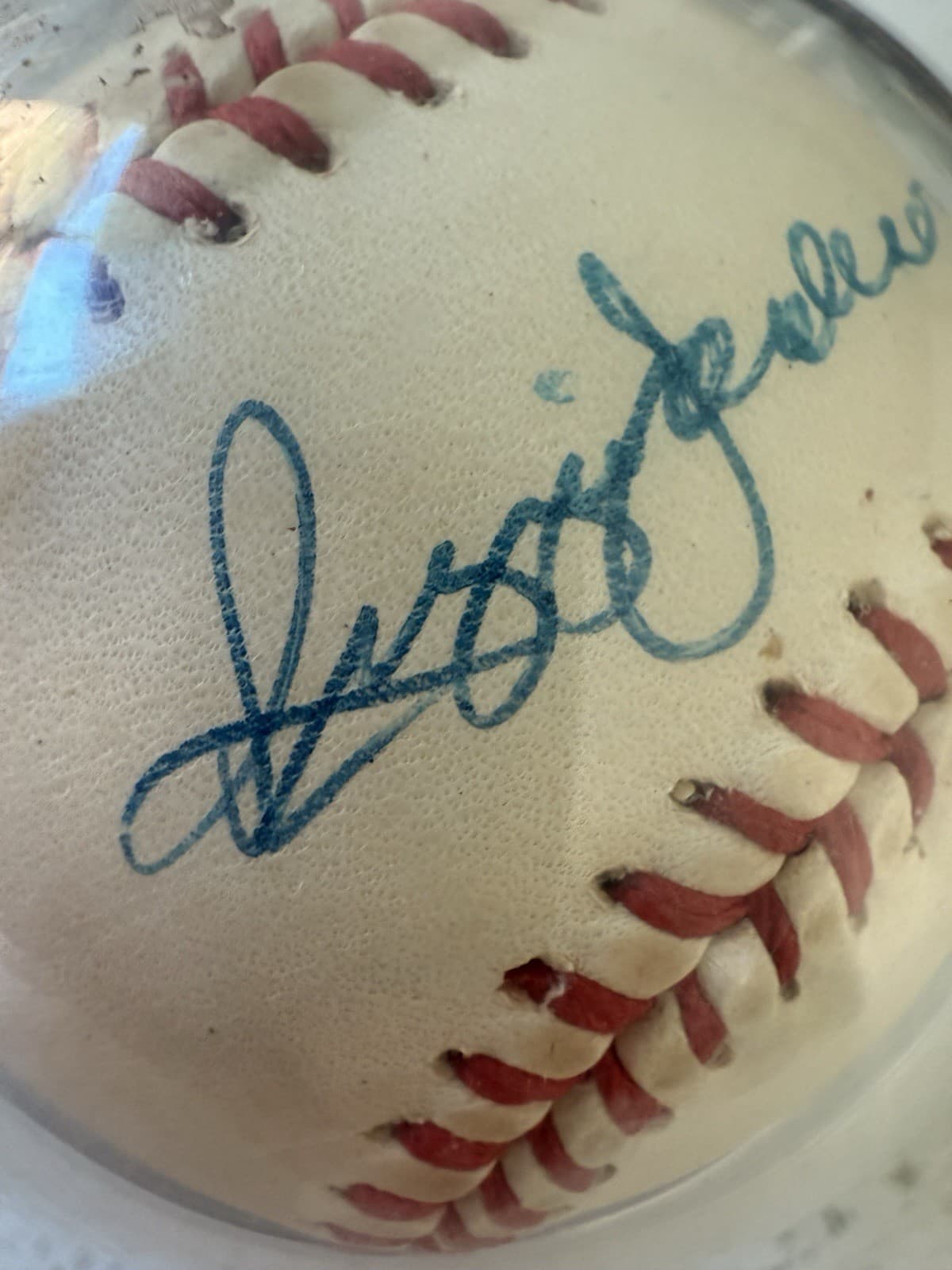 Reggie Jackson Autographed Baseball - Thumbnail 7