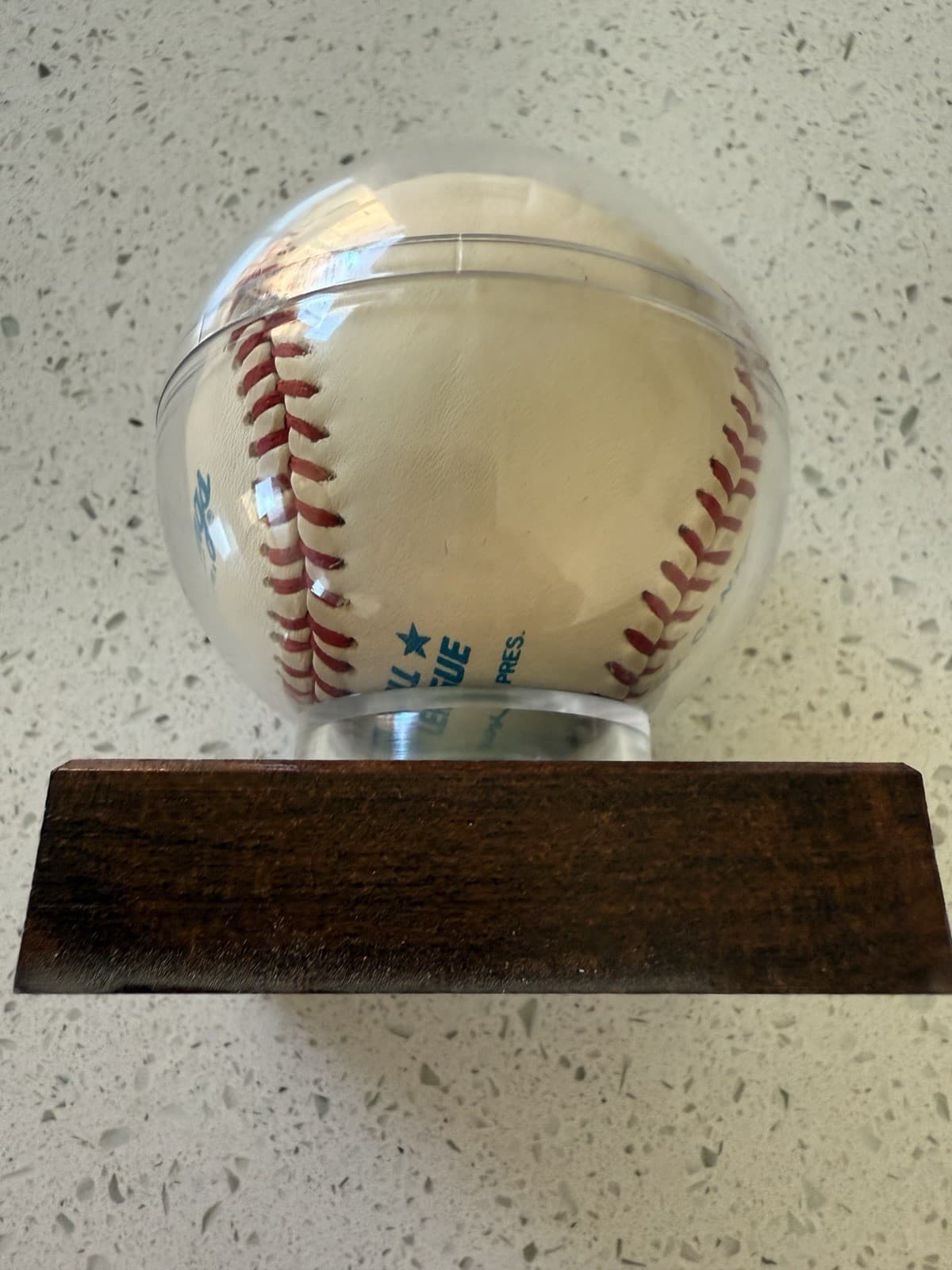 Reggie Jackson Autographed Baseball - Thumbnail 5