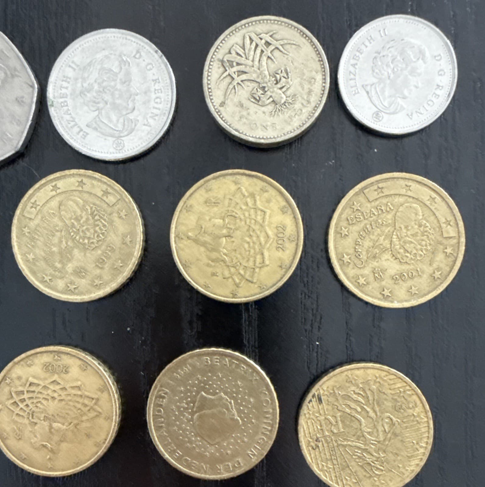 Miscellaneous European and Canadian Coins - Thumbnail 12