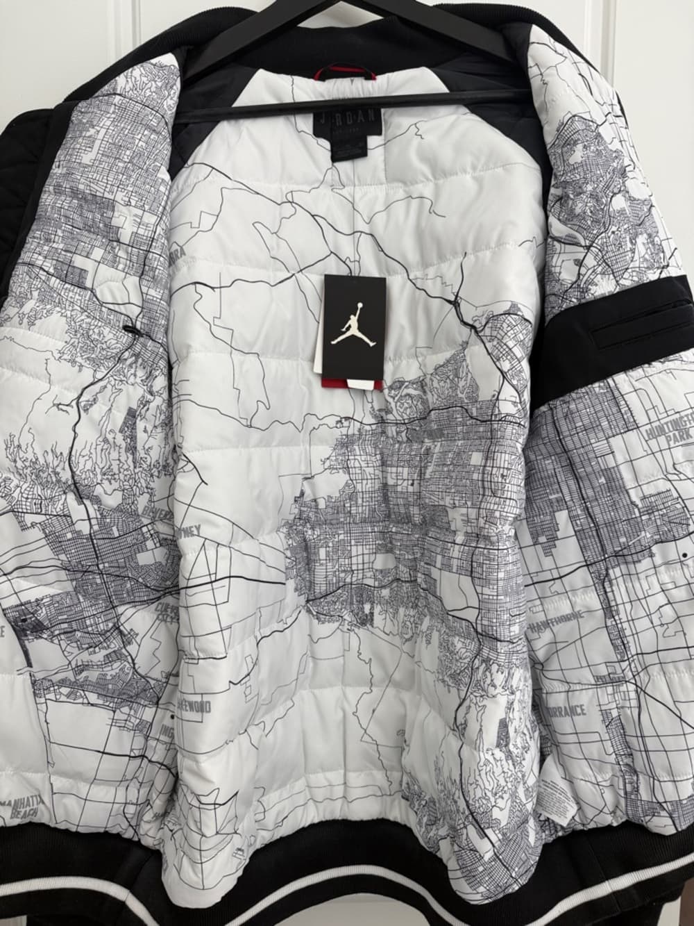 Jordan x Interscope Records City Of Fight AJ23 Bomber Jacket Limited XL - Thumbnail 8