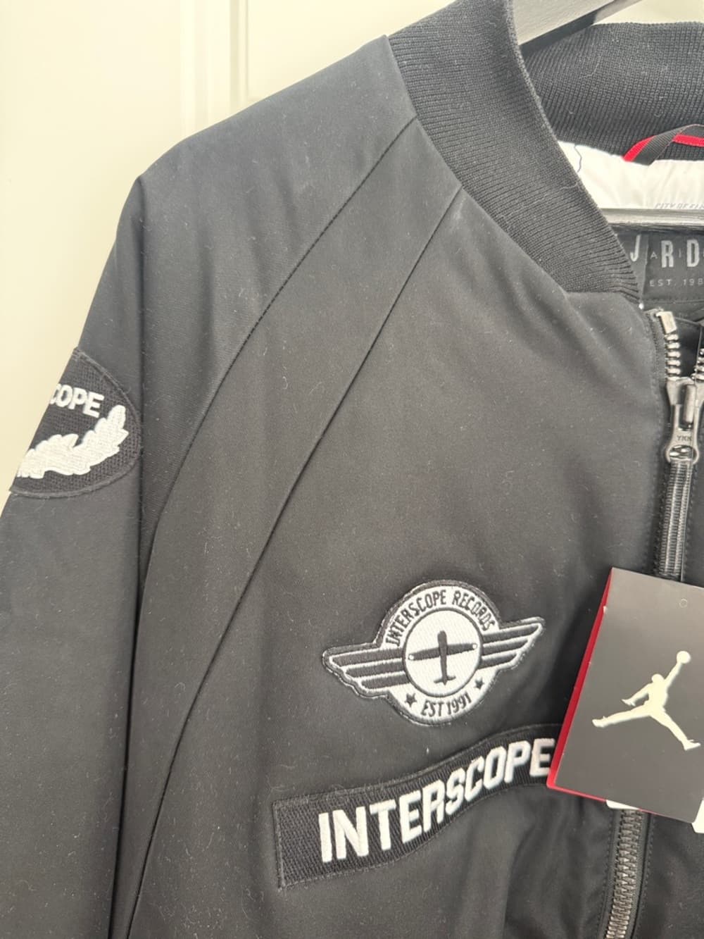 Jordan x Interscope Records City Of Fight AJ23 Bomber Jacket Limited XL - Thumbnail 2