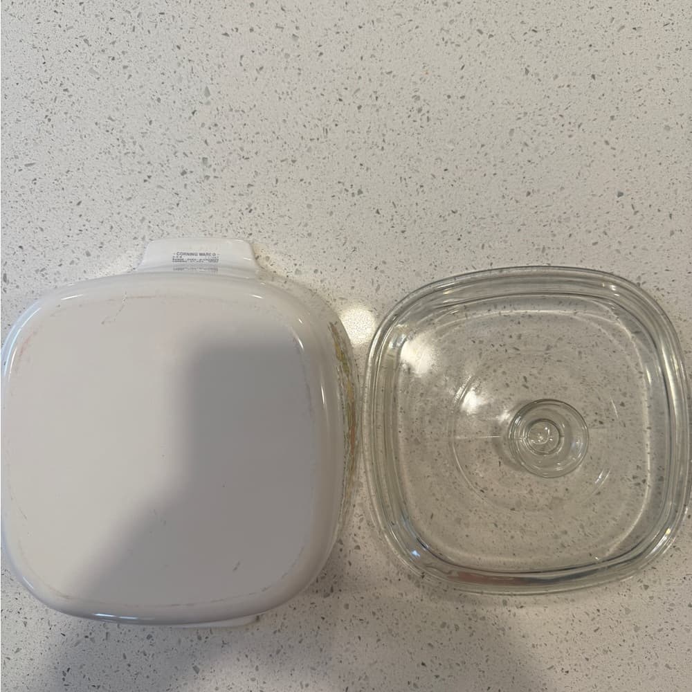 Vintage Corningware White Casserole Dish with Lid “L’echalote La Marjolaine” - Thumbnail 4