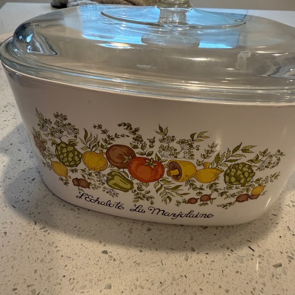 Vintage Corningware White Casserole Dish with Lid “L’echalote La Marjolaine” - Thumbnail 3