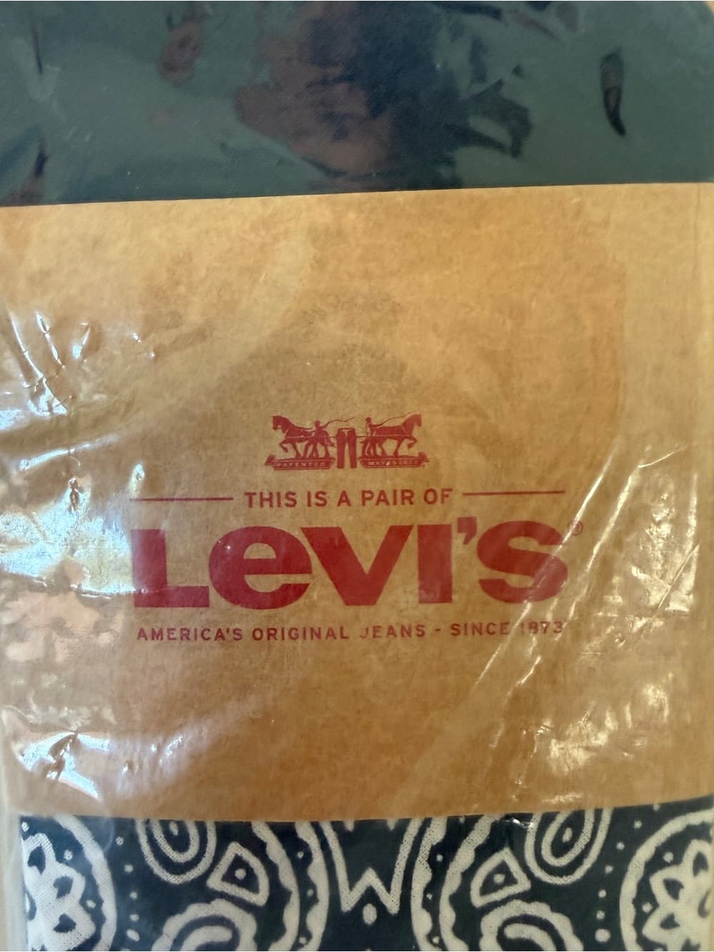 Levi's Black & White Paisley Bandana Pocket Square - Thumbnail 2