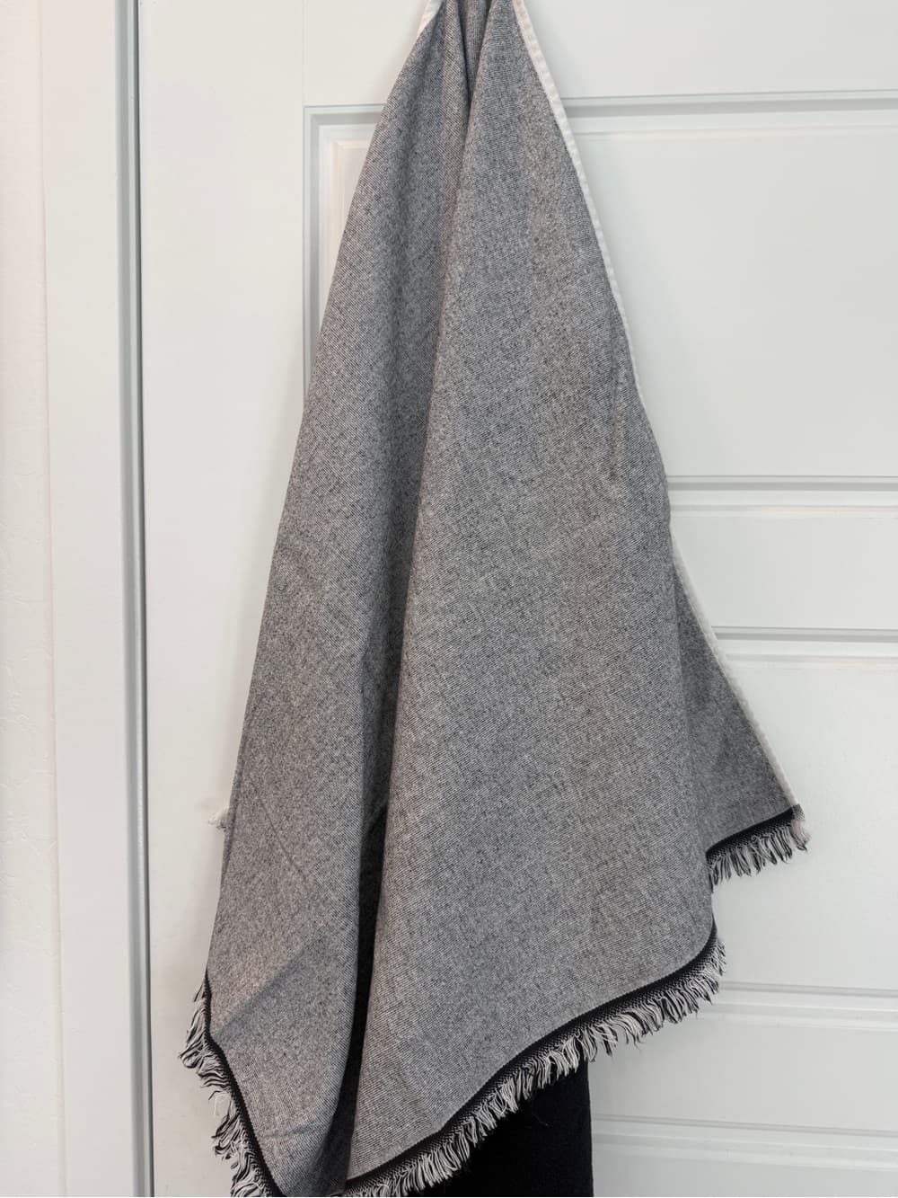 CB2 Chambray Bath Towels, Set of 4 + Hand Towel - Thumbnail 5