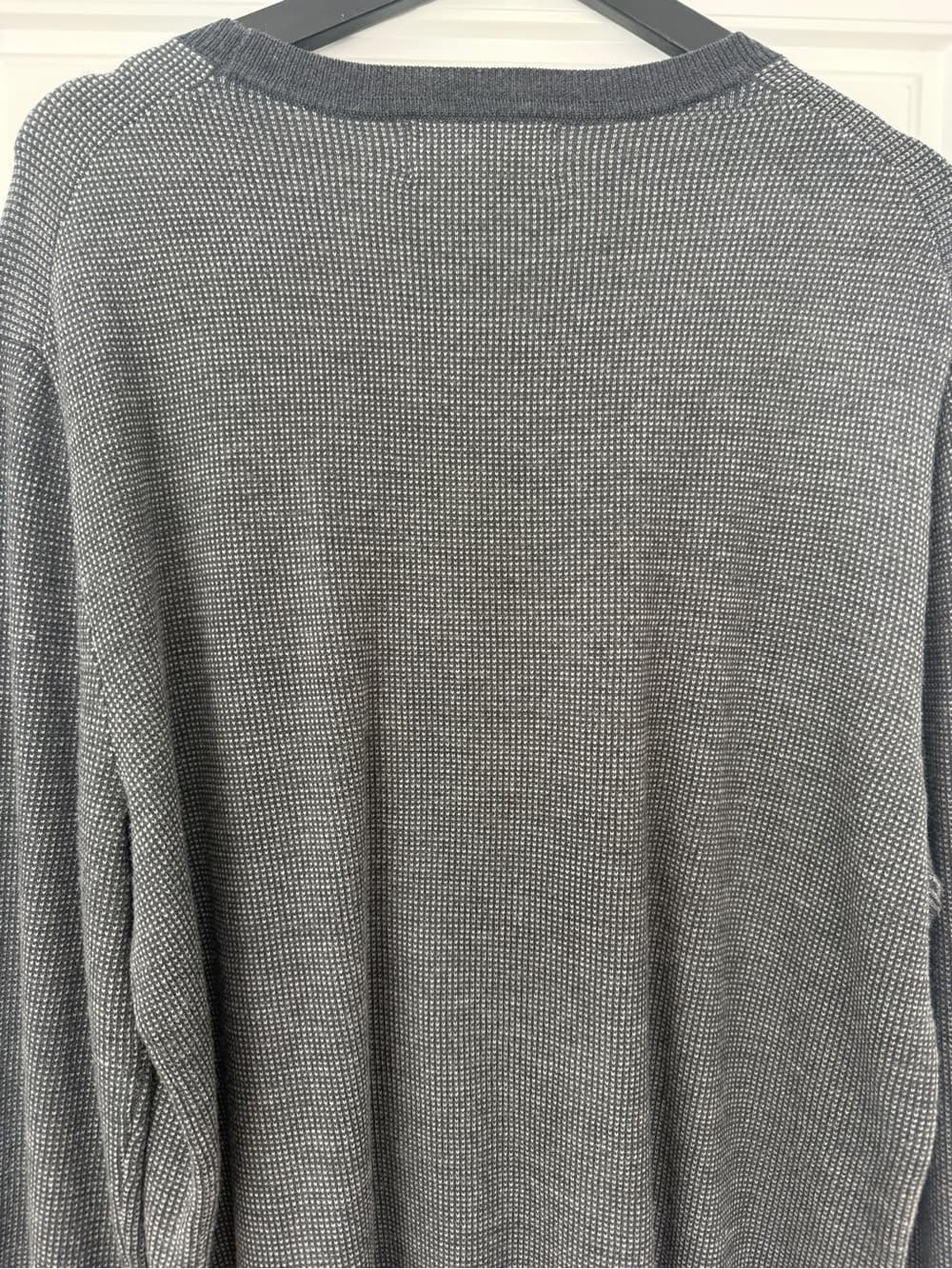 Banana Republic Men's Gray Textured Crewneck Merino Wool Sweater - Thumbnail 8
