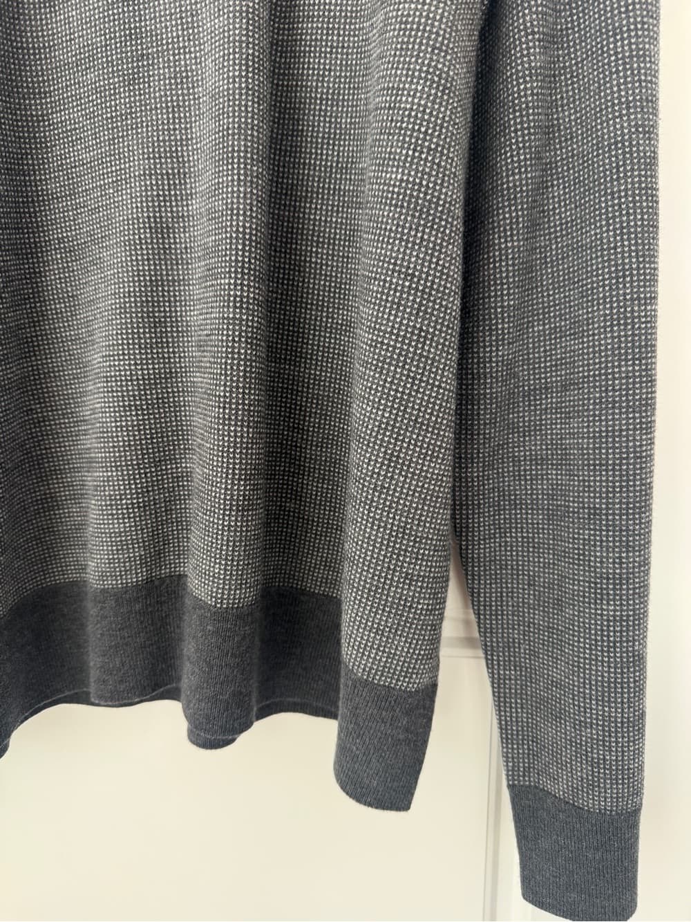 Banana Republic Men's Gray Textured Crewneck Merino Wool Sweater - Thumbnail 5
