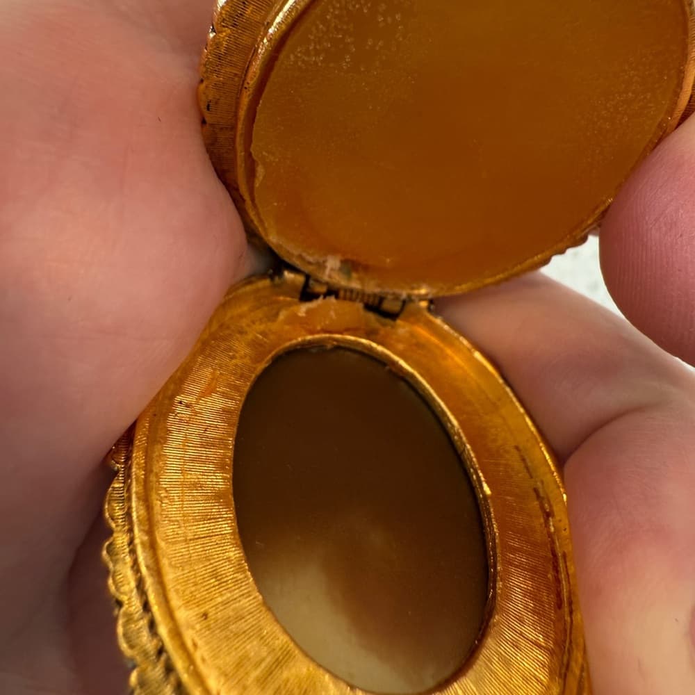 Max Factor Hypnotique Cameo Pendant - Thumbnail 5
