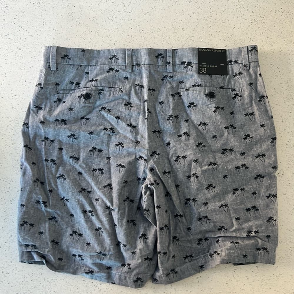 Banana Republic 9” Aiden Shorts New - Thumbnail 6