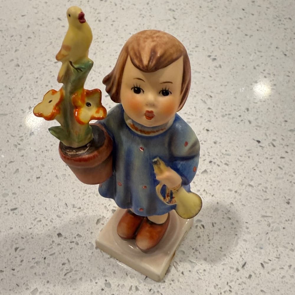 Goebel Hummel Figurine - Thumbnail 2
