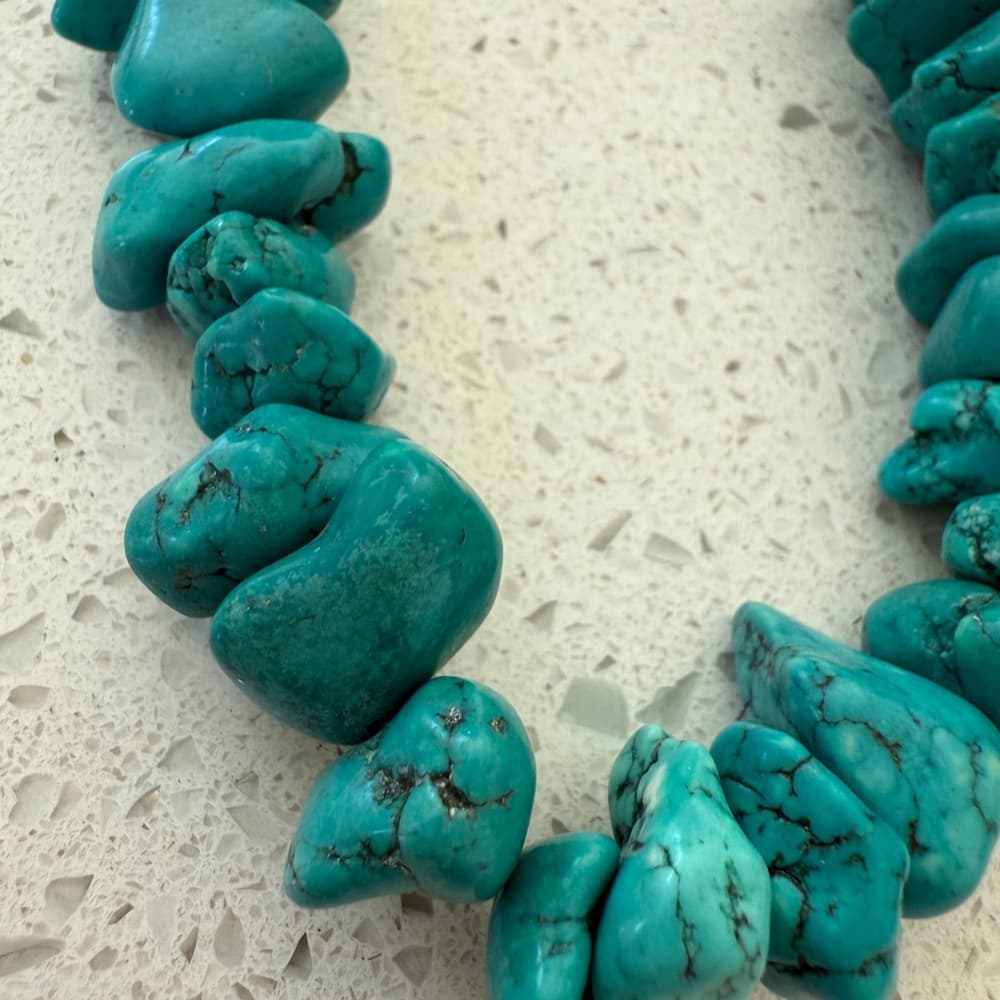 Large Chunk Turquoise Necklace - Thumbnail 2