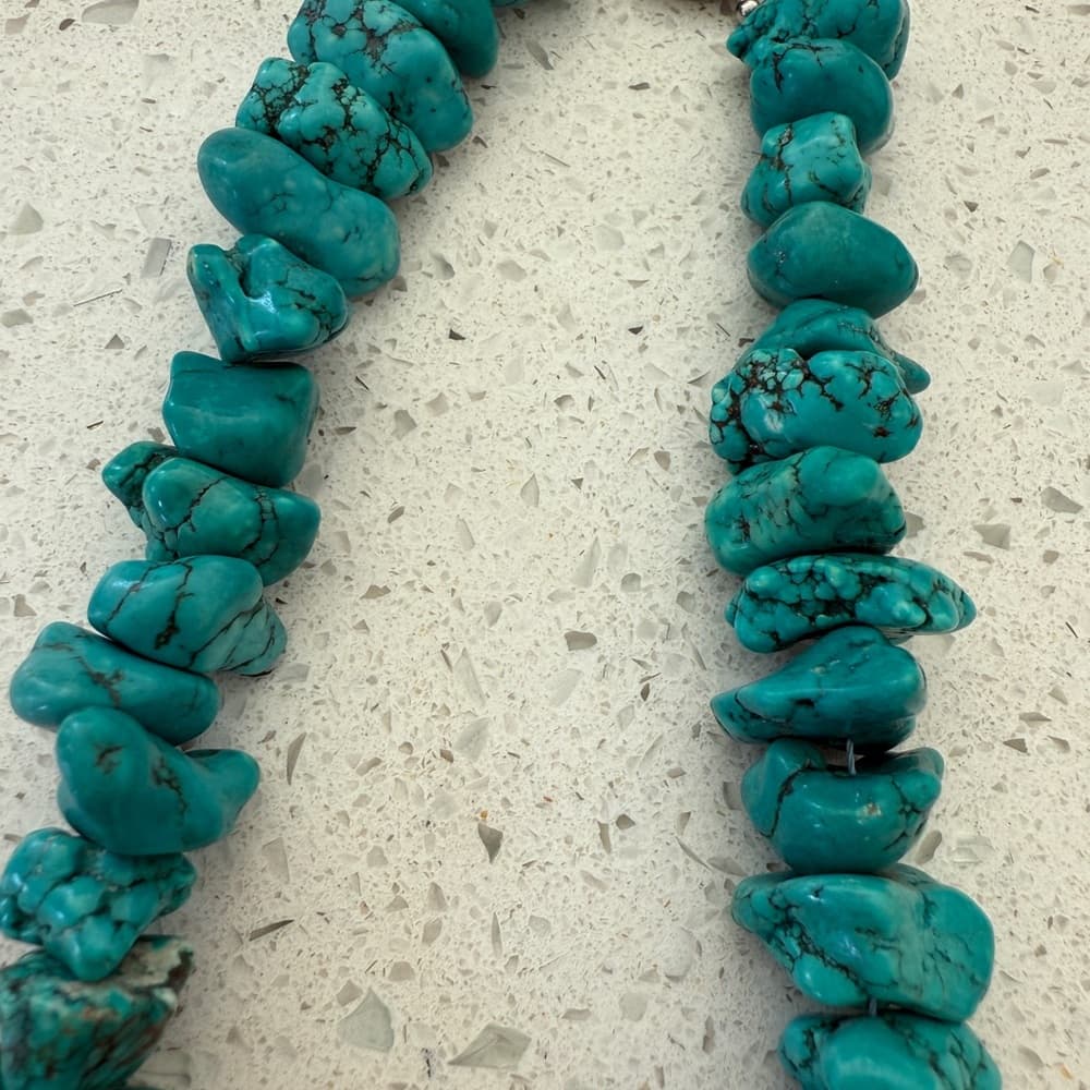 Large Chunk Turquoise Necklace - Thumbnail 3