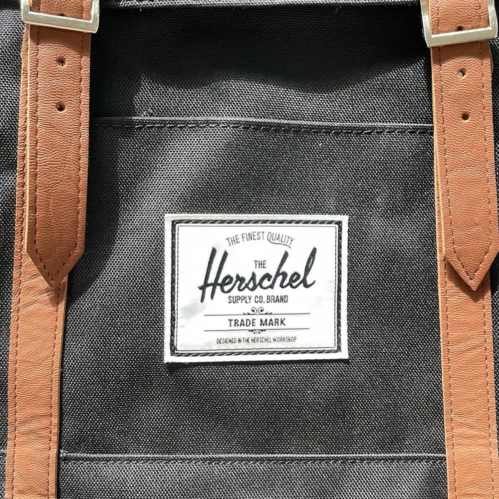 Herschel Retreat Backpack in Black - Thumbnail 6