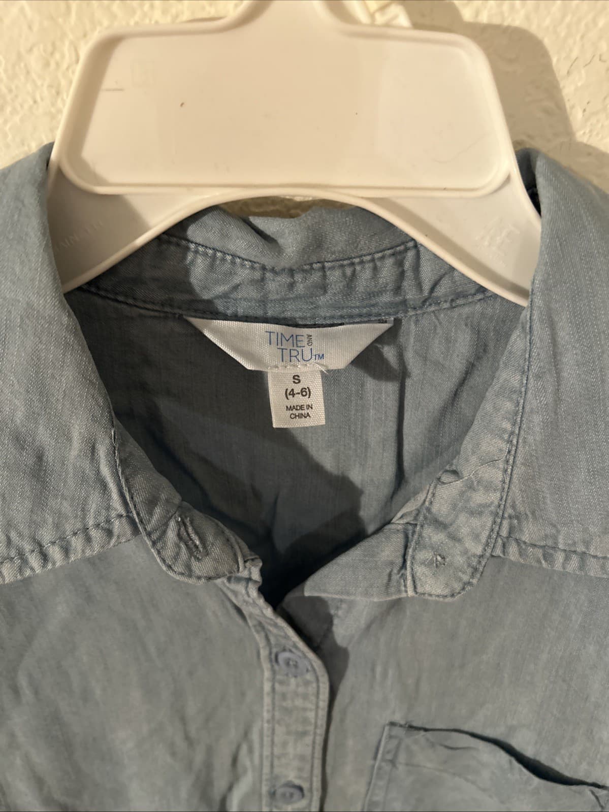 Women’s Time And Tru Small Shirt 4-6 NWT Blue Long Sleeve - Thumbnail 3