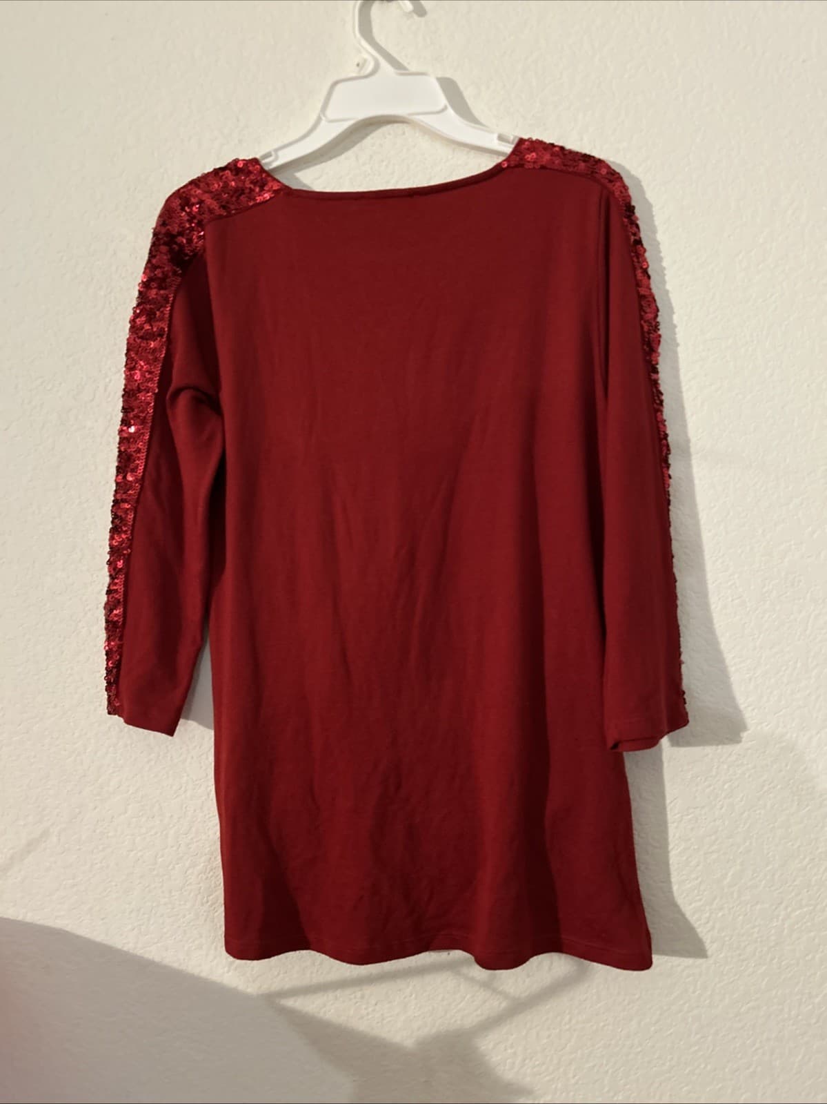 Women’s Top Small Burgundy Comp Black NWOT - Thumbnail 3