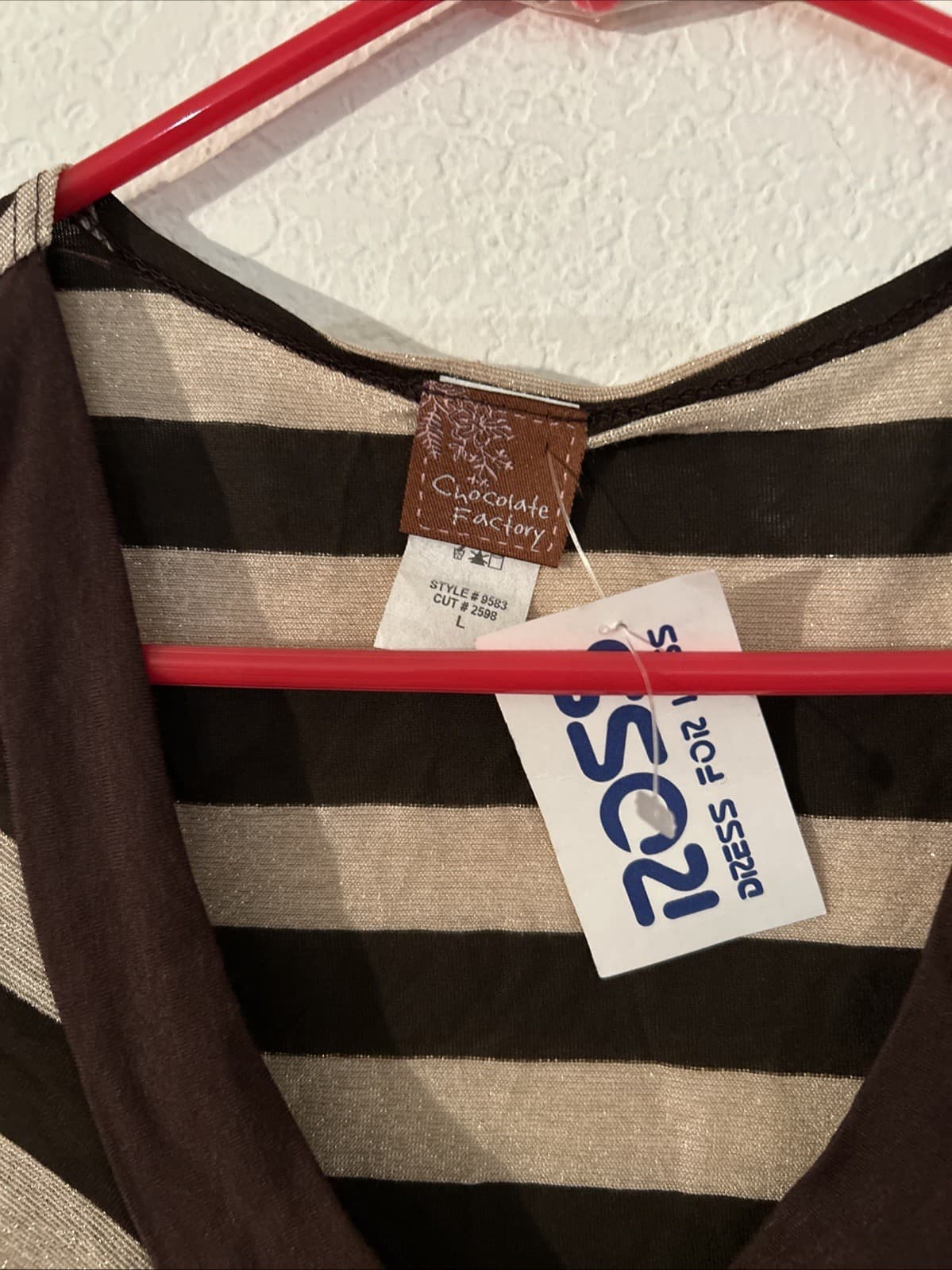 Women’s Large Top Chocolate Factory NWT - Thumbnail 2