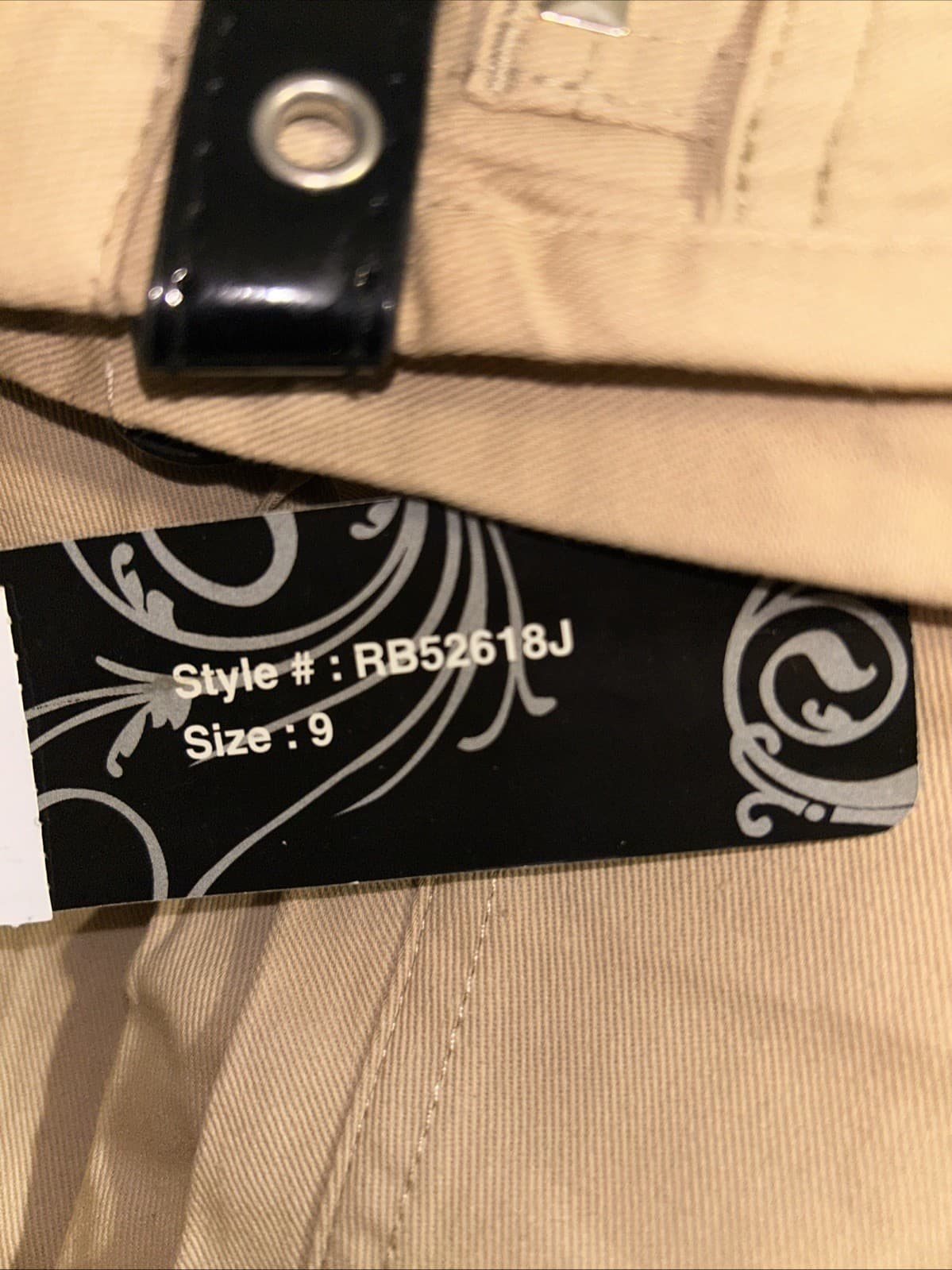 Girls Juniors Size 9 Khaki Pants NWT Drama Gold - Thumbnail 4