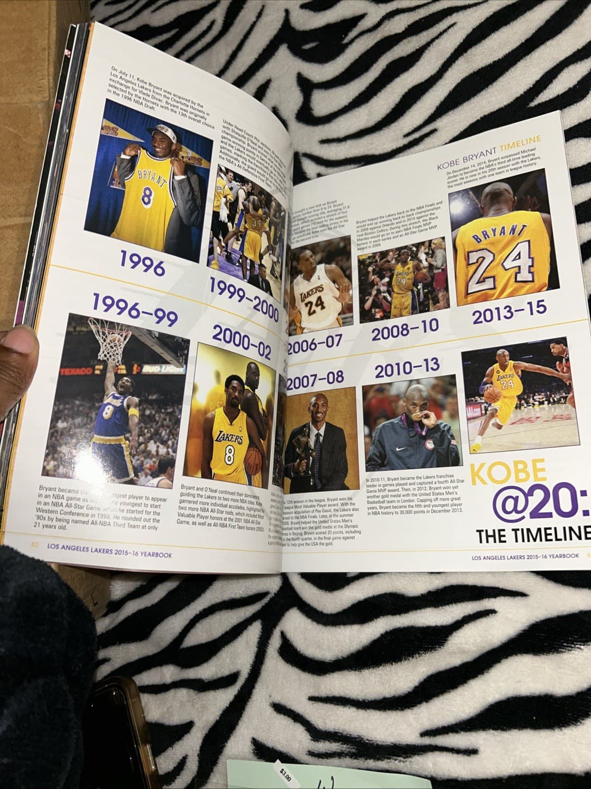 2015-16 LOS ANGELES LAKERS YEARBOOK 2016 KOBE BRYANT - Thumbnail 6