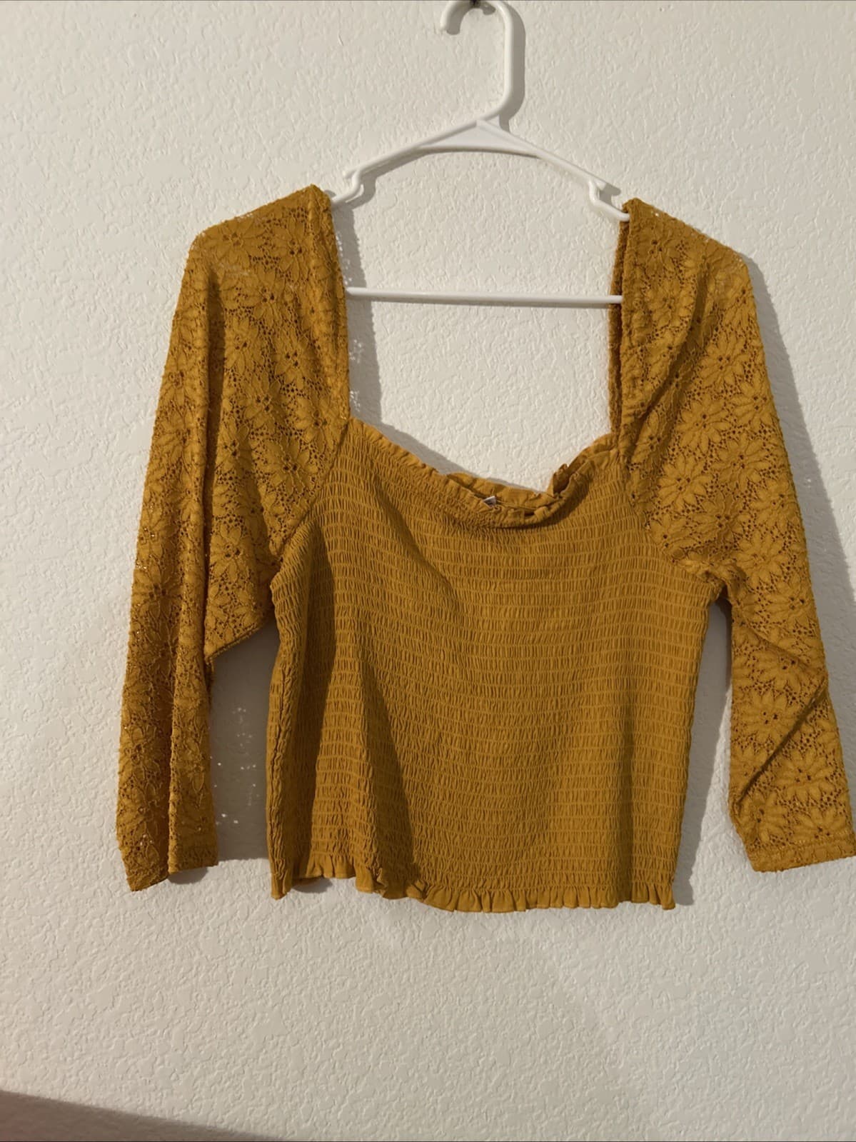 Women Large Top Mustard Color Nwot - Thumbnail 3