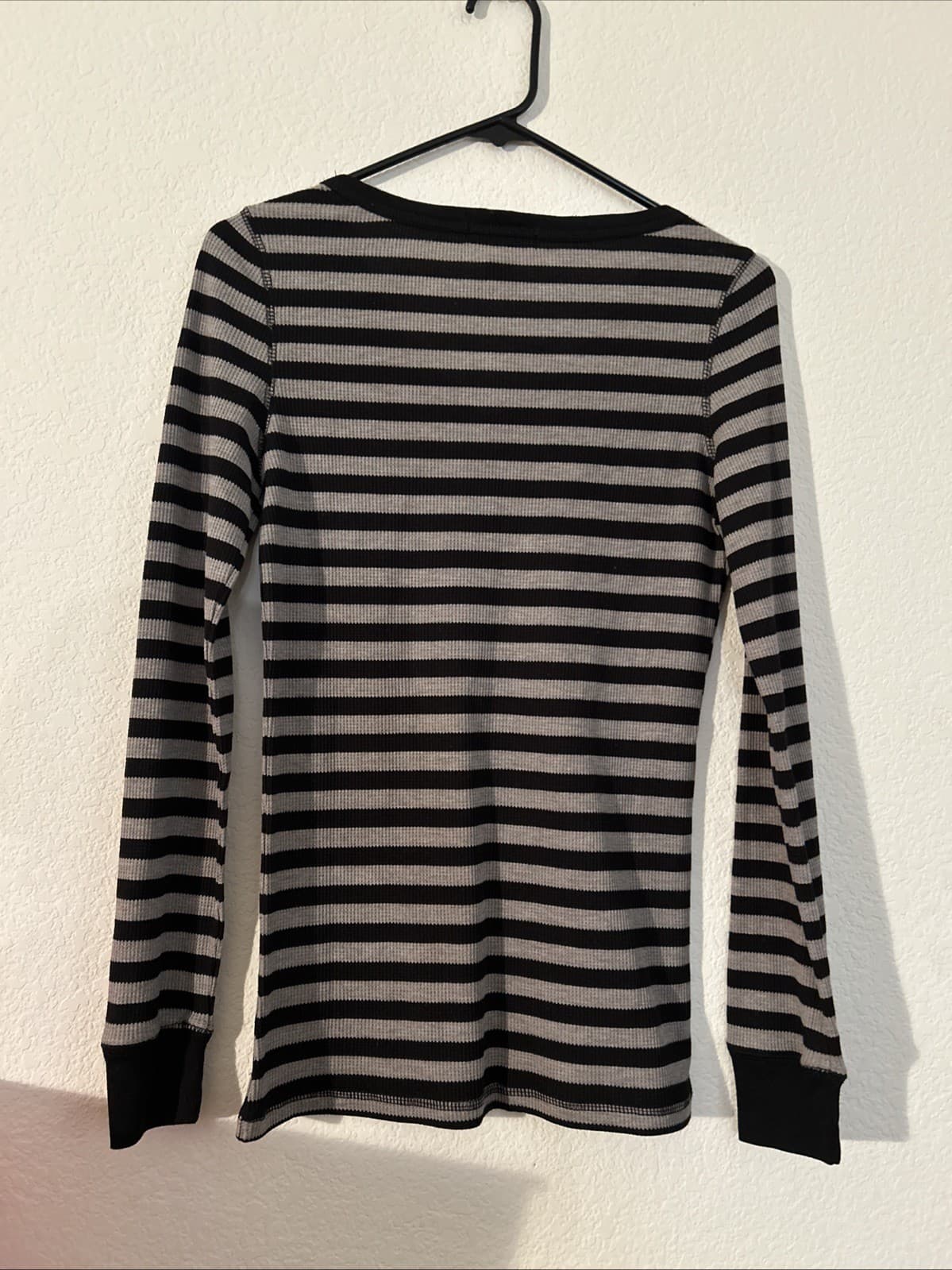 Women’s Large Top Black NWT - Thumbnail 3