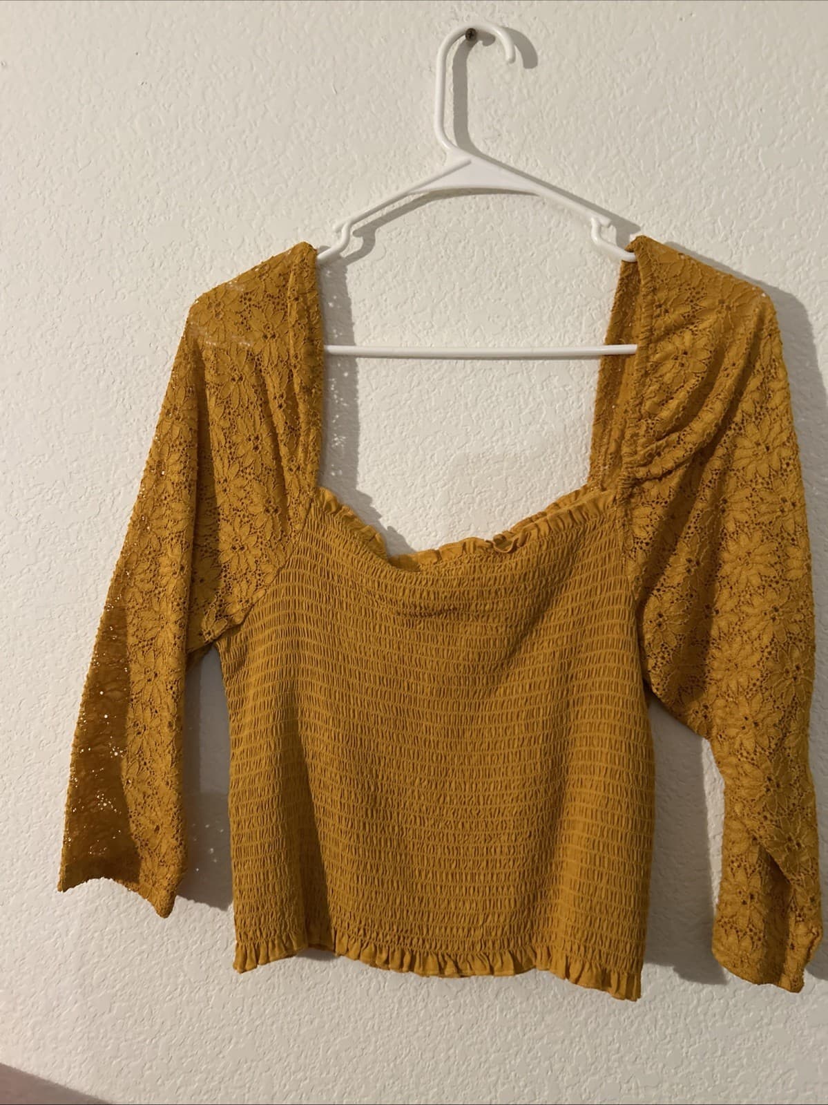 Women Large Top Mustard Color Nwot - Thumbnail 2