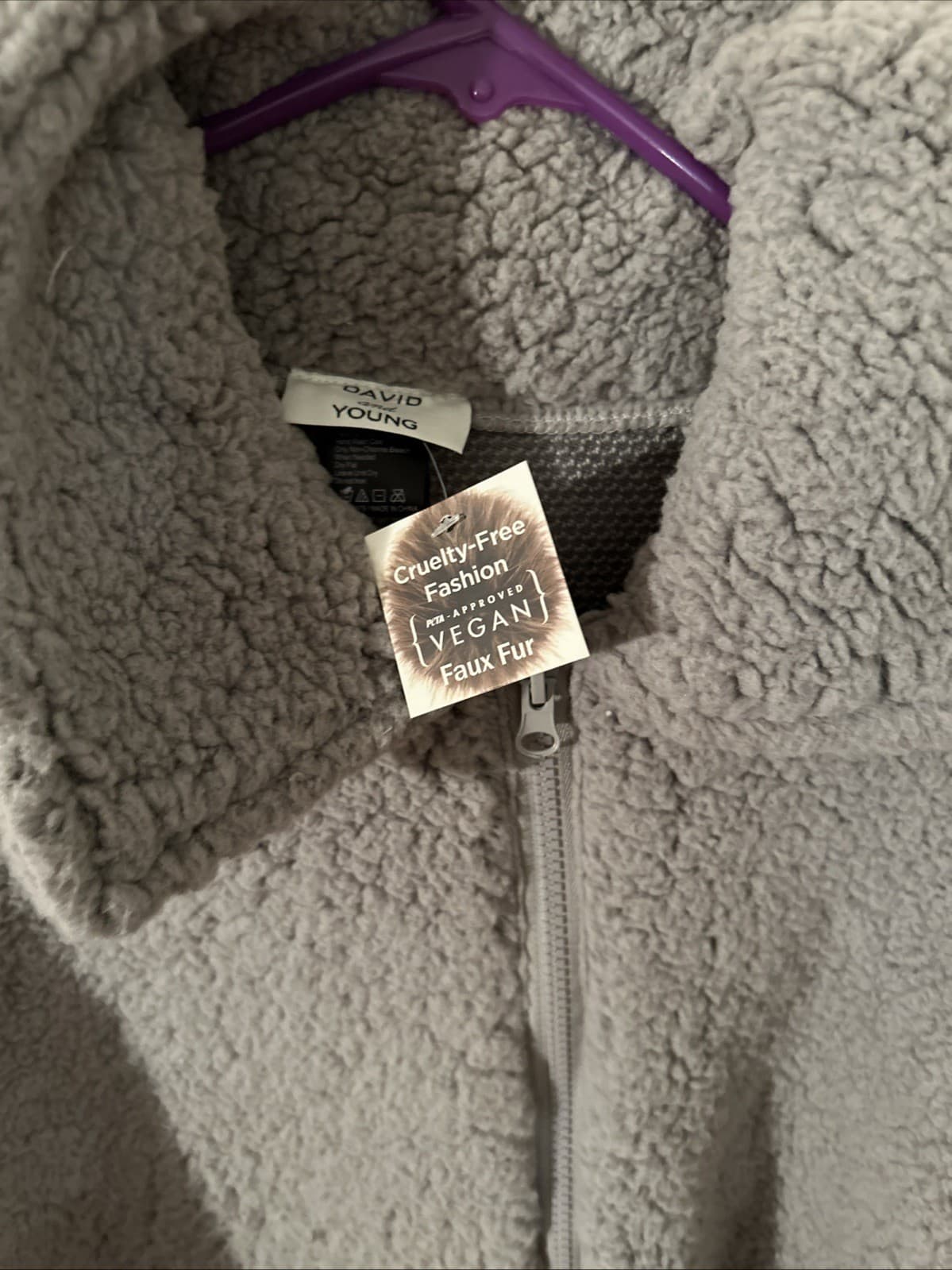 David And Young Vegan Faux Fur Gray Pullover NWT One Size Fits Most - Thumbnail 2