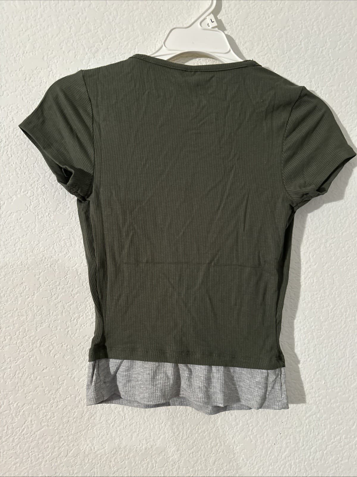 Women’s XS (0-2) Henley Top NWT Green & Gray - Thumbnail 2