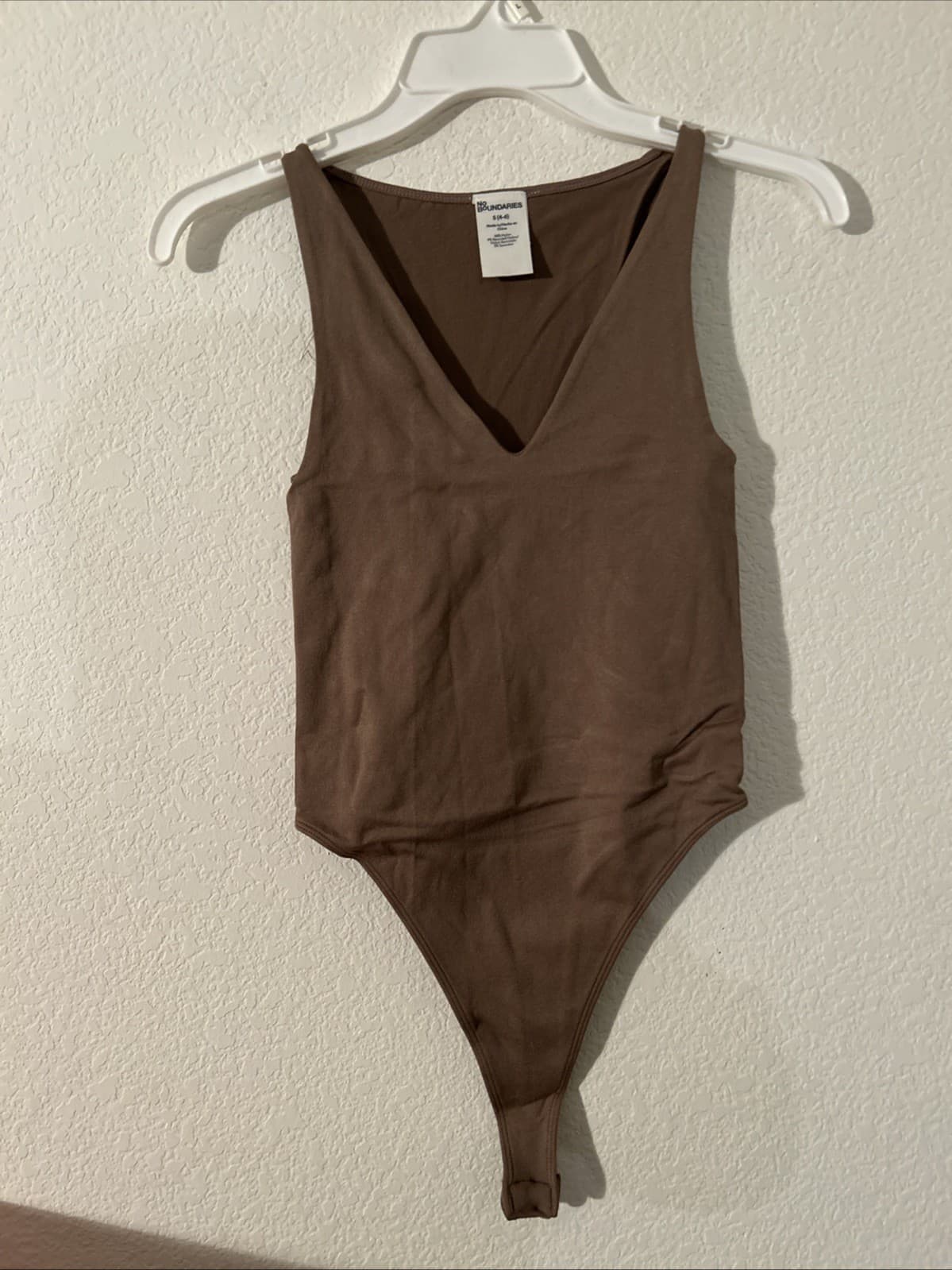 Women’s 2 Pack Small Bodysuit NWT No Boundaries 1 Black 1 Mauve - Thumbnail 4